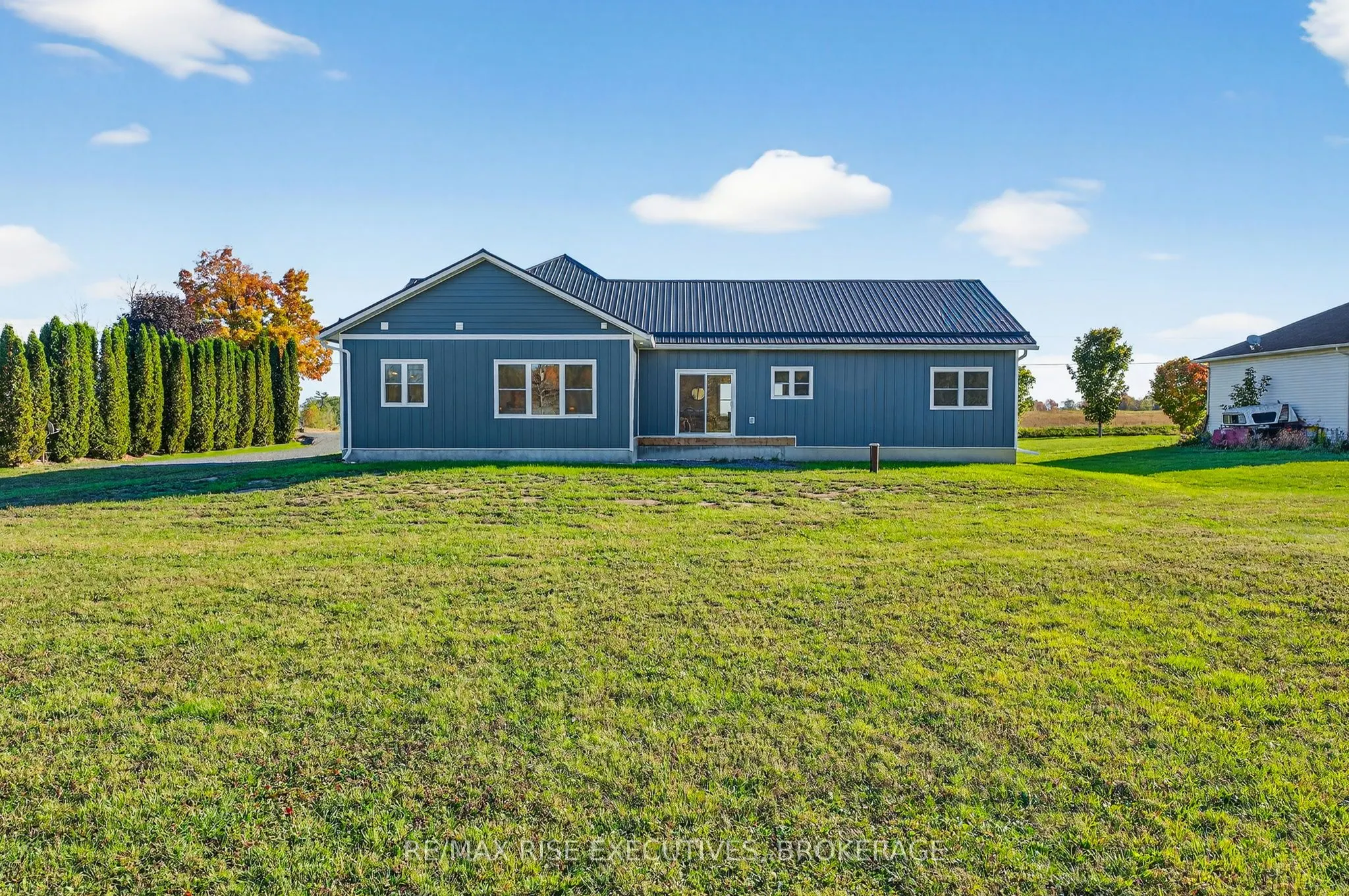 2206 Sands Road