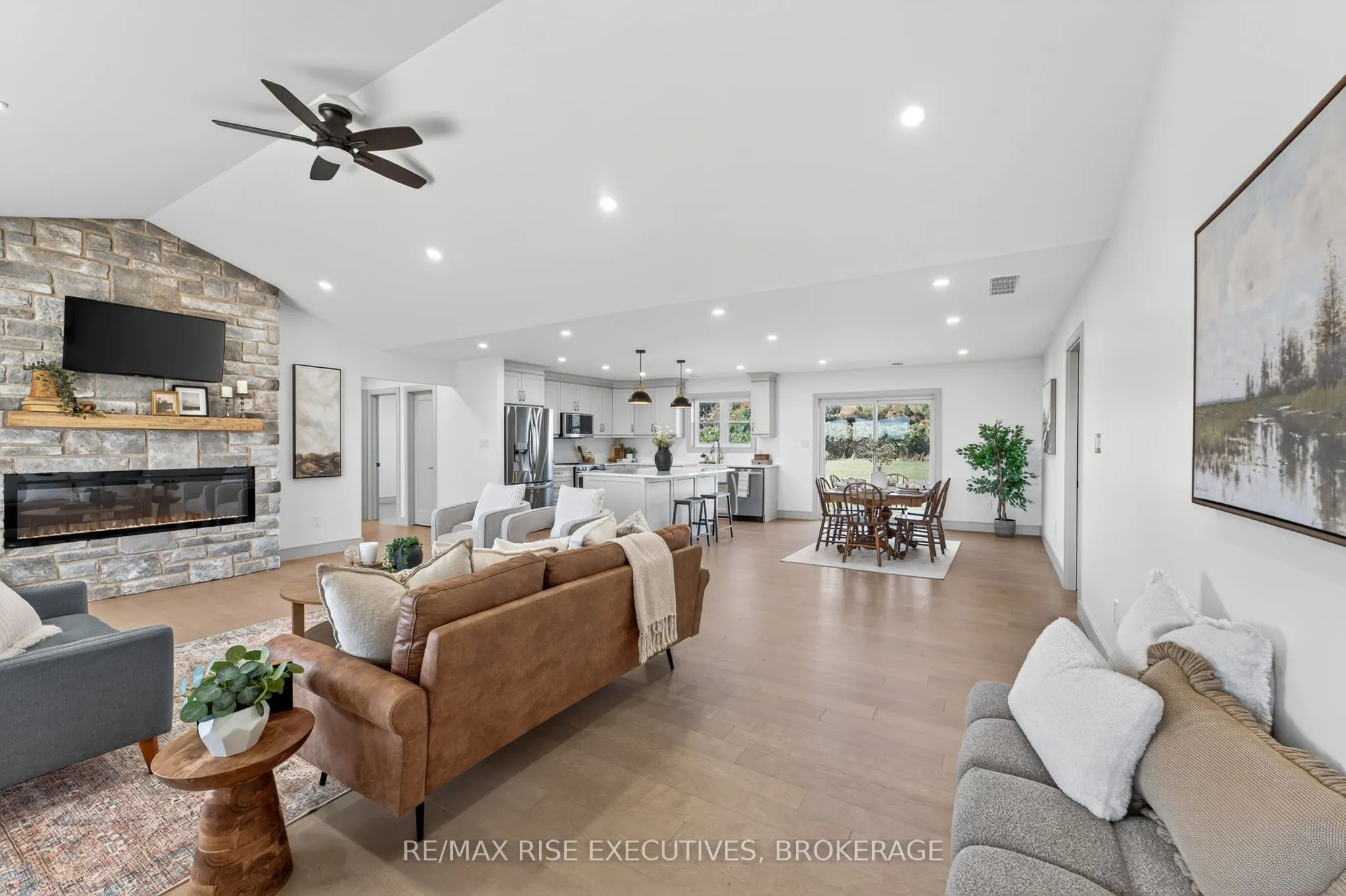 2206 Sands Road