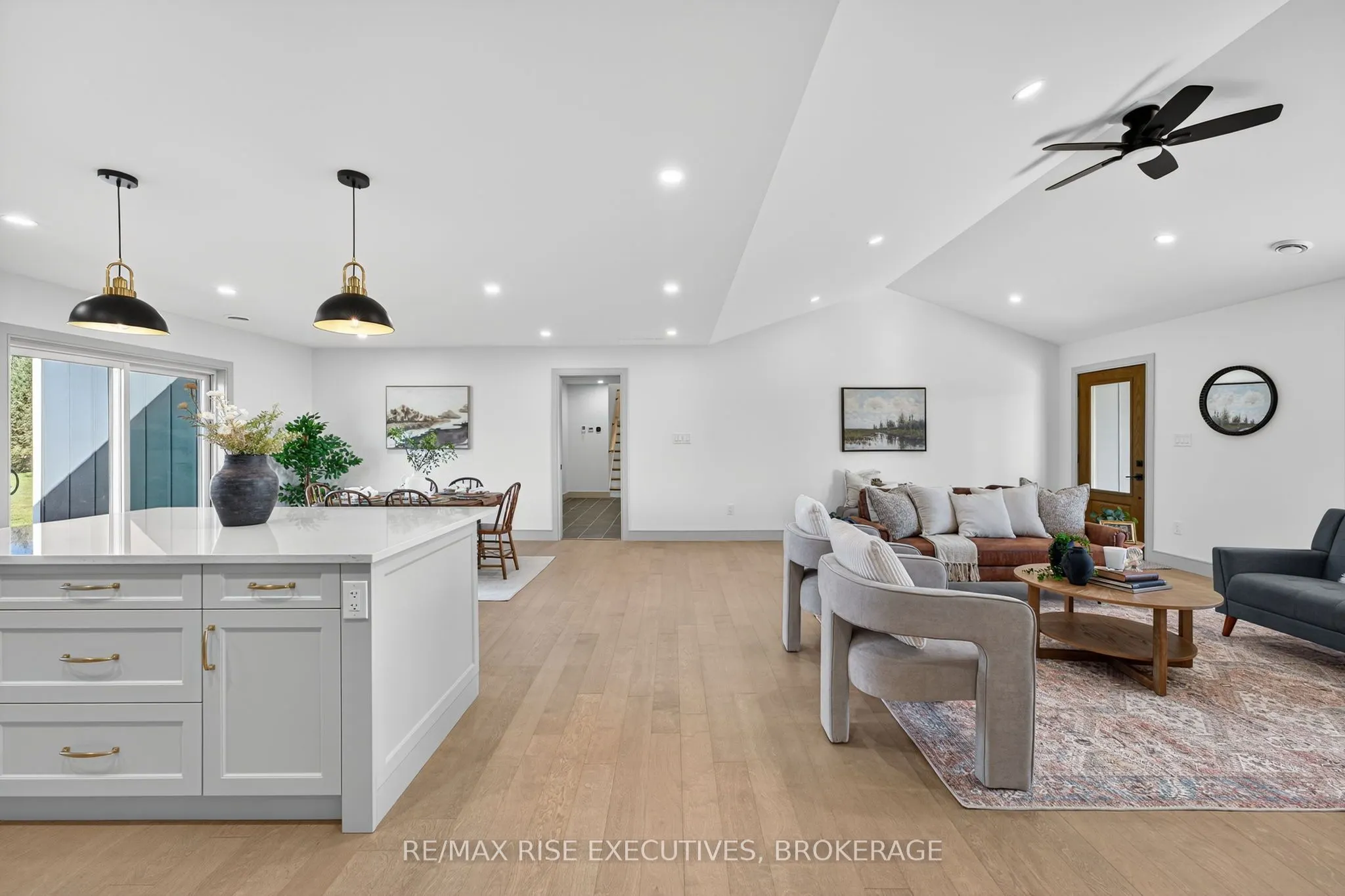 2206 Sands Road