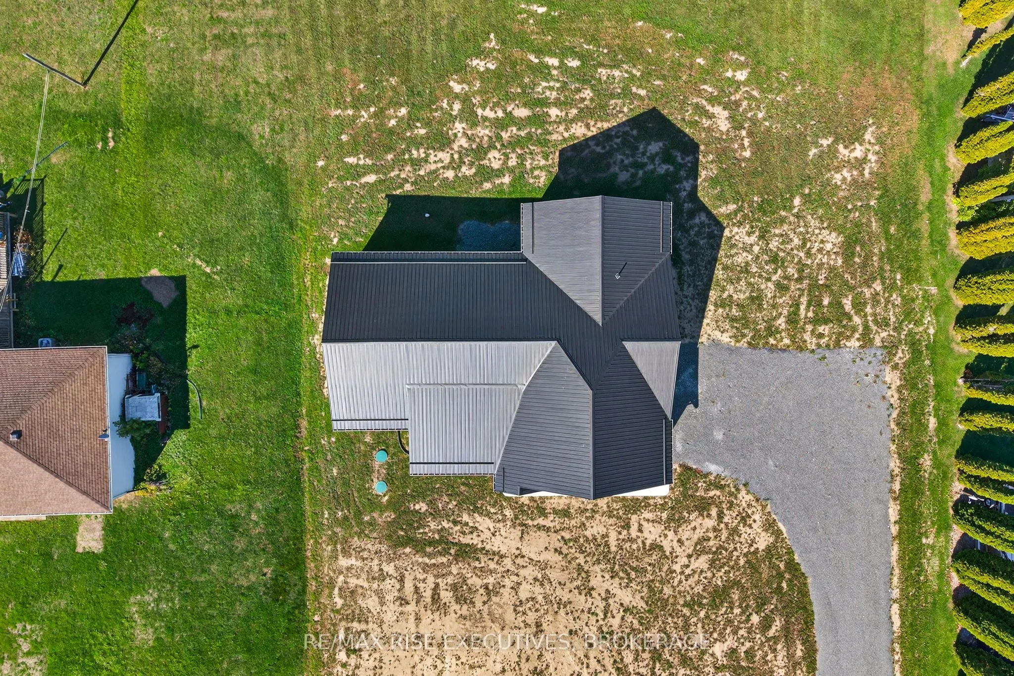 2206 Sands Road