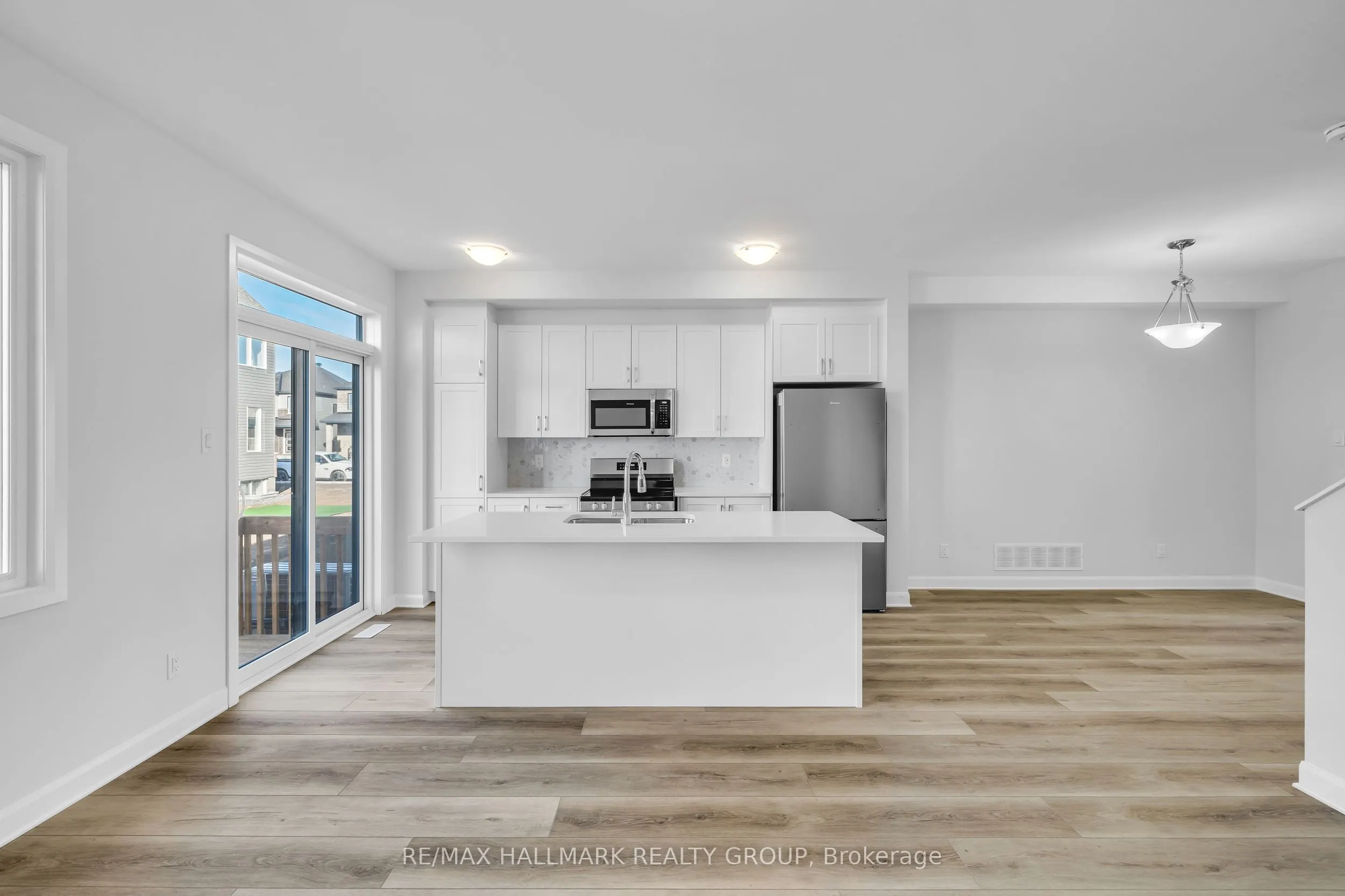 2526 Espirit Drive