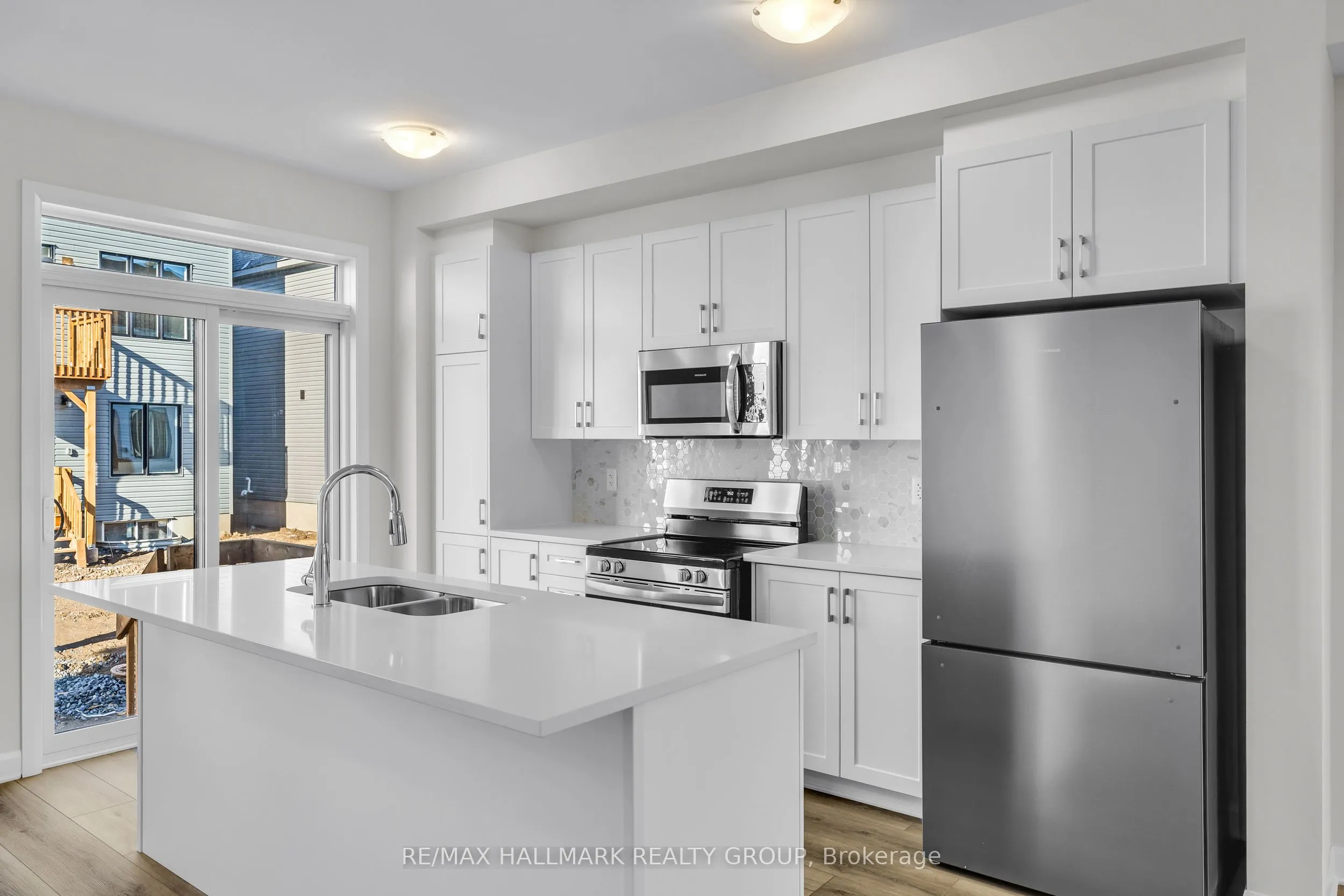 2526 Espirit Drive