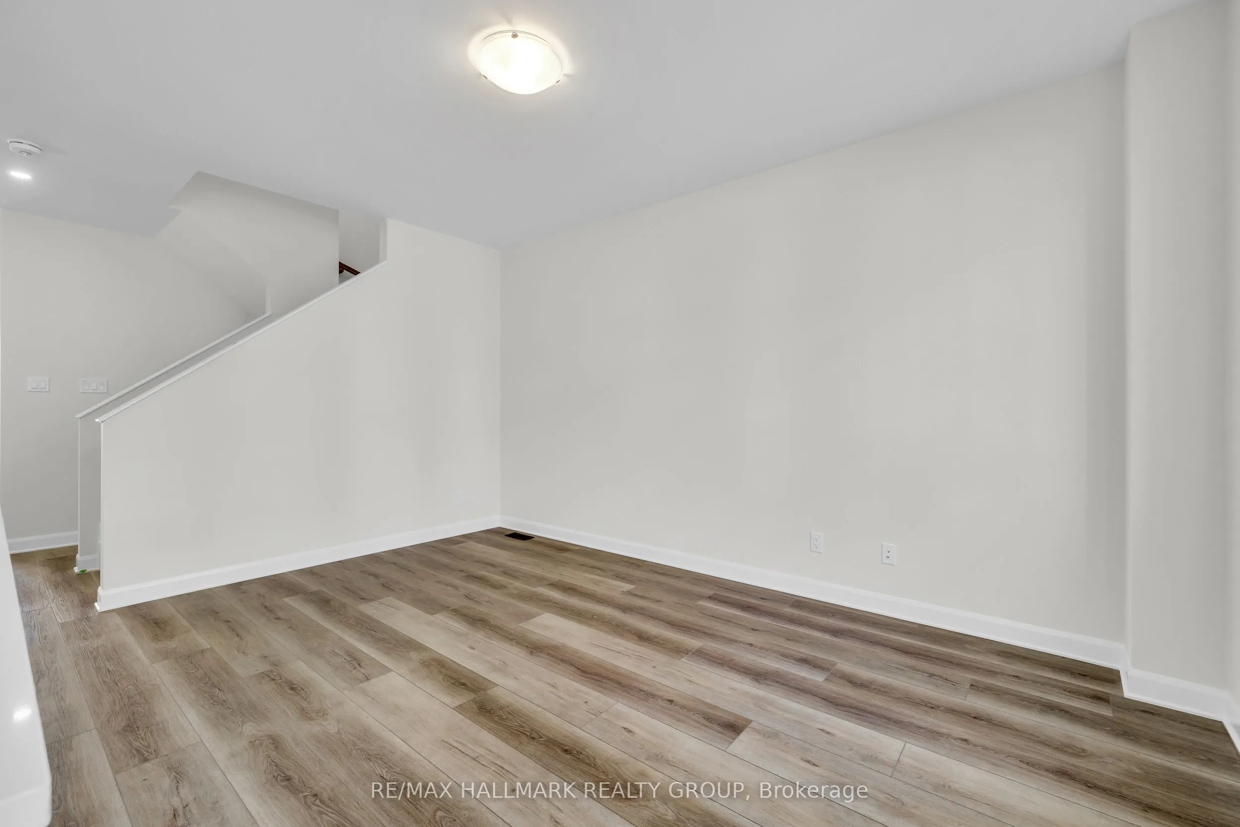 2526 Espirit Drive
