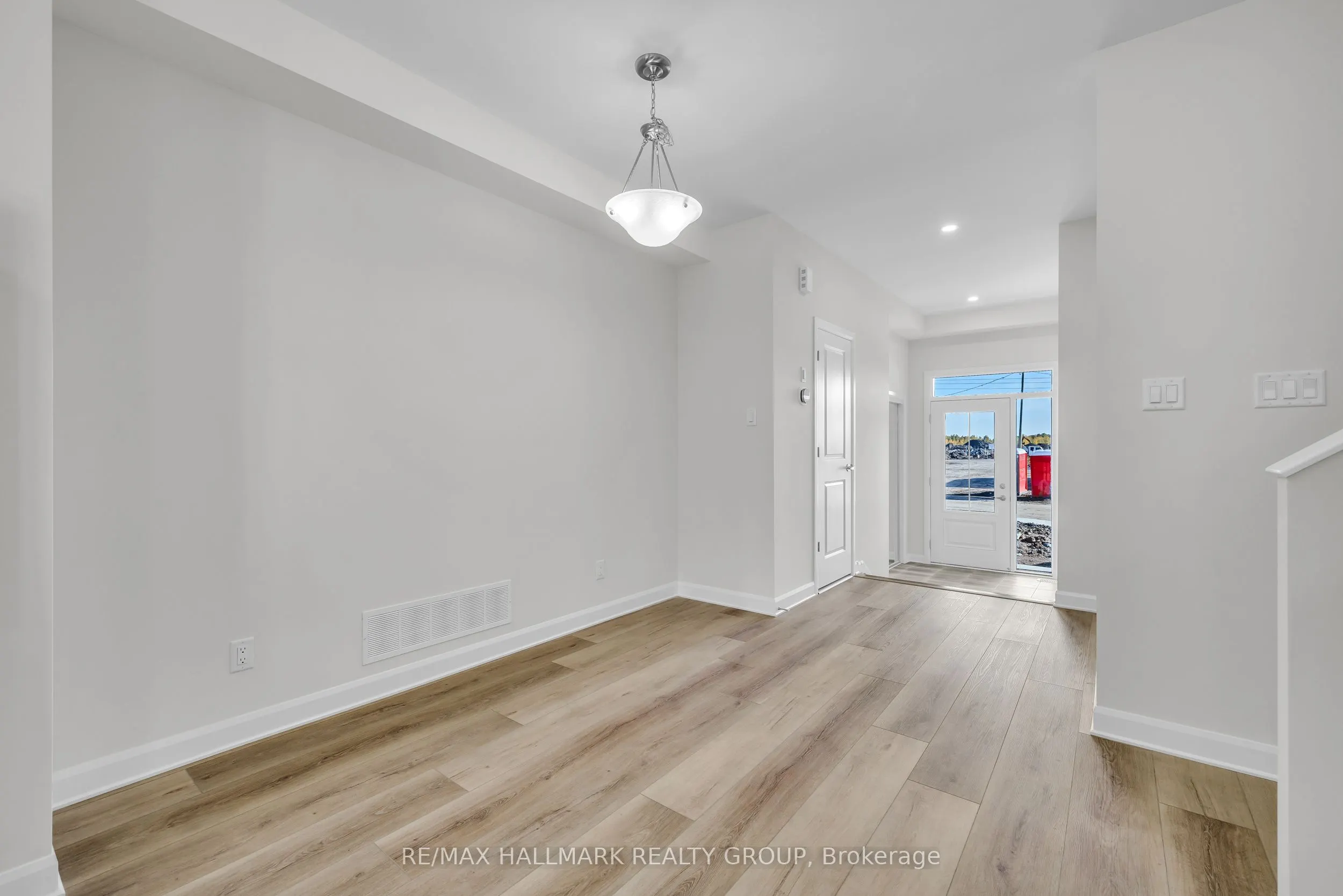 2526 Espirit Drive