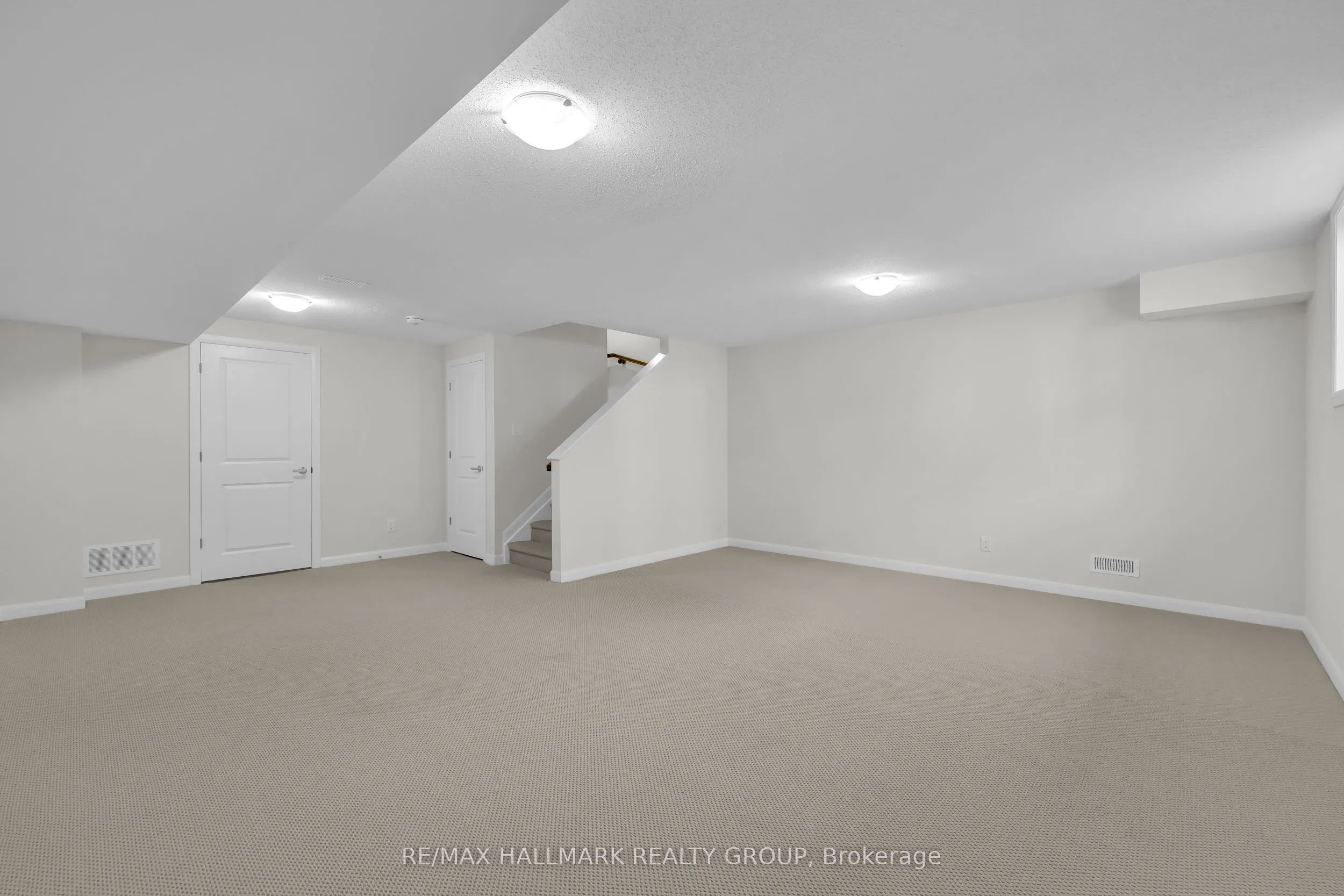 2526 Espirit Drive