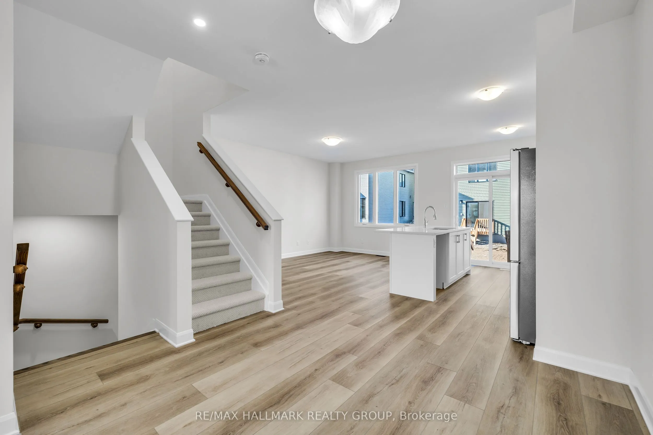 2526 Espirit Drive