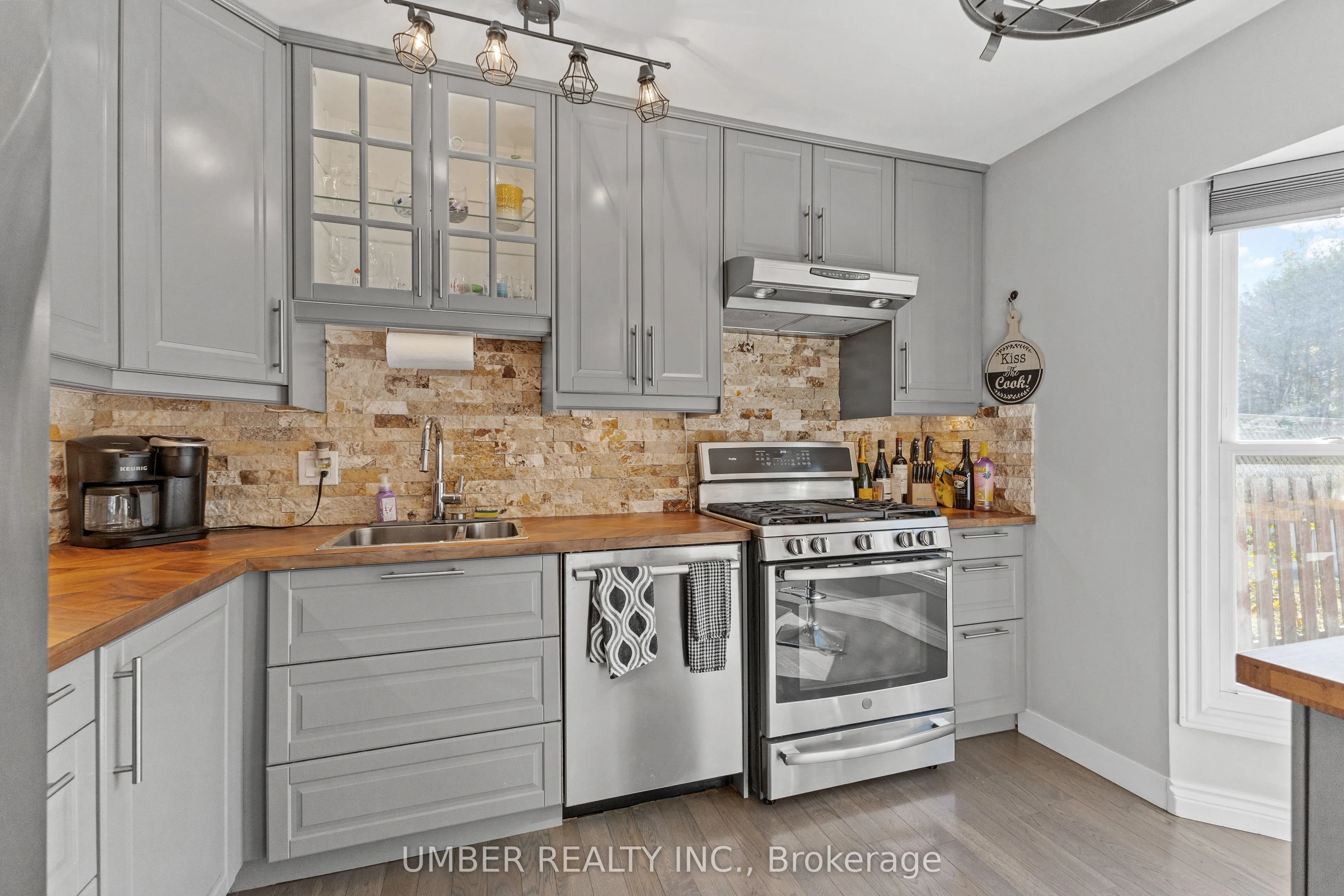 1130 St Emmanuel Terrace