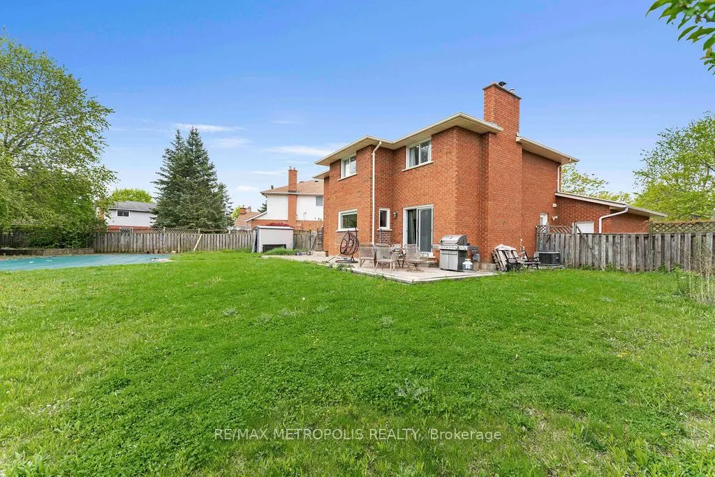 21 Walters Court