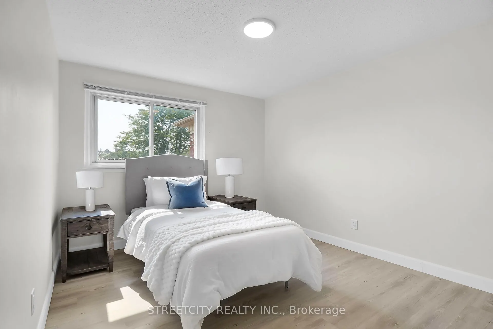 402 Homestead Court, #26