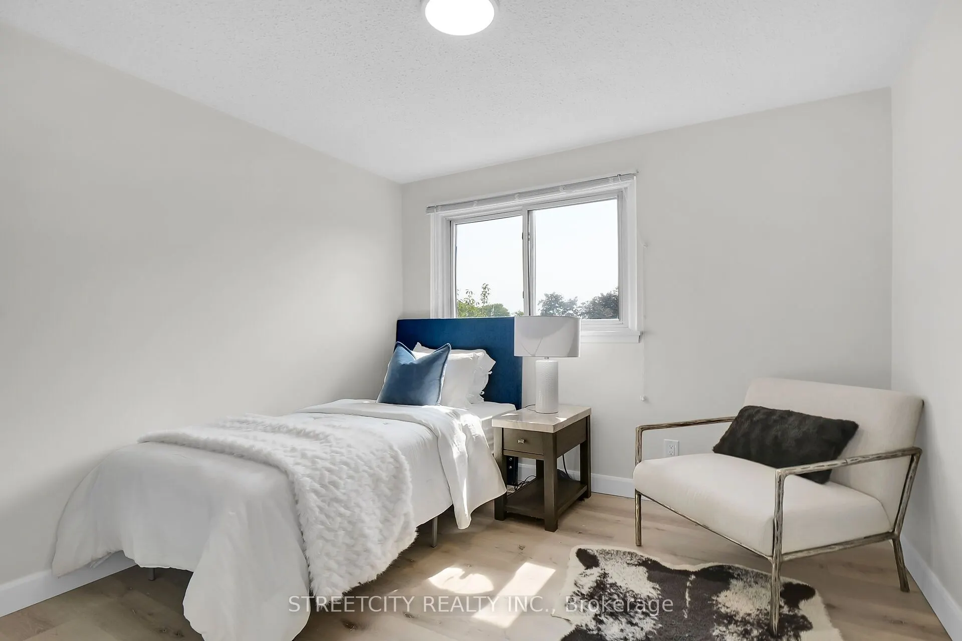 402 Homestead Court, #26