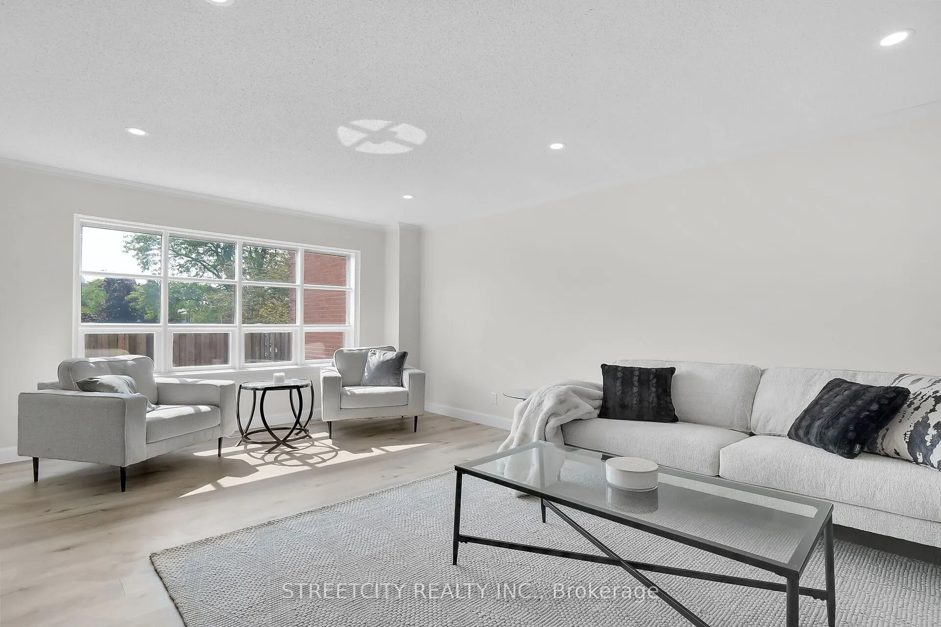 402 Homestead Court, #26