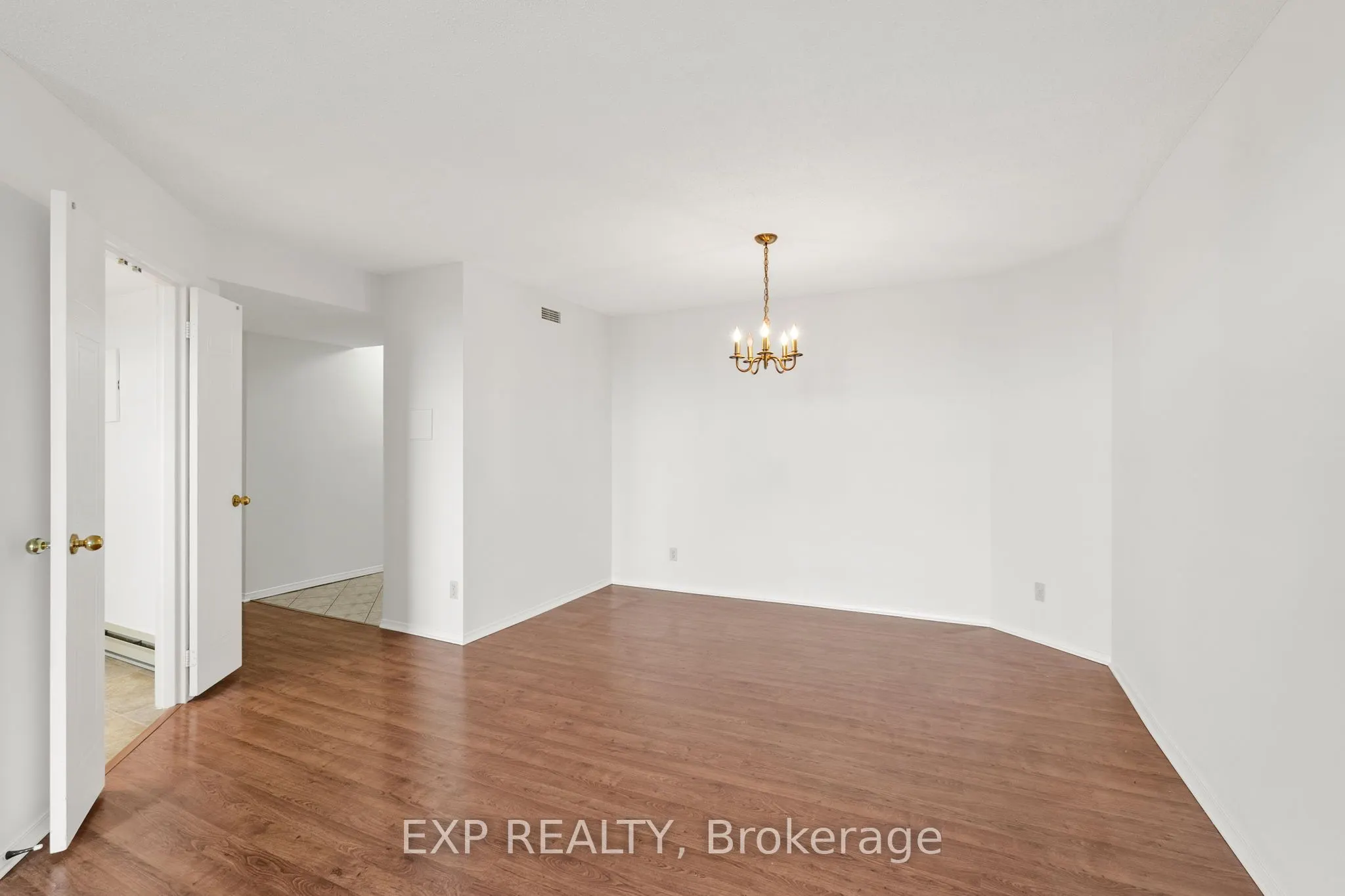 1705 Playfair Drive, #903