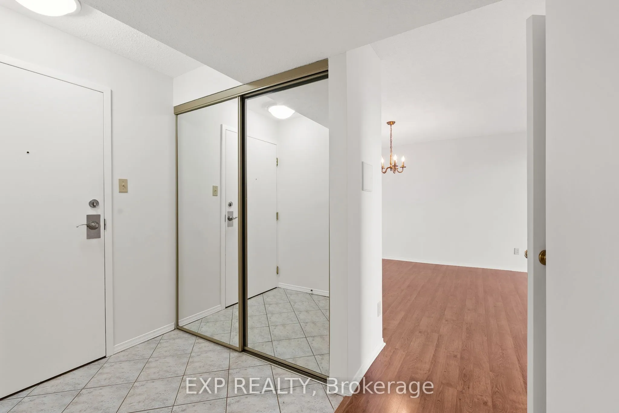 1705 Playfair Drive, #903