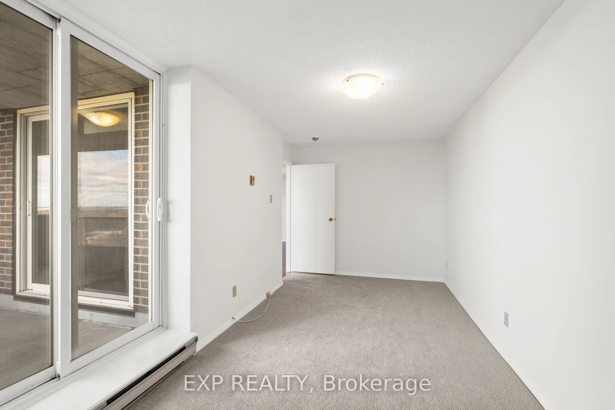 1705 Playfair Drive, #903