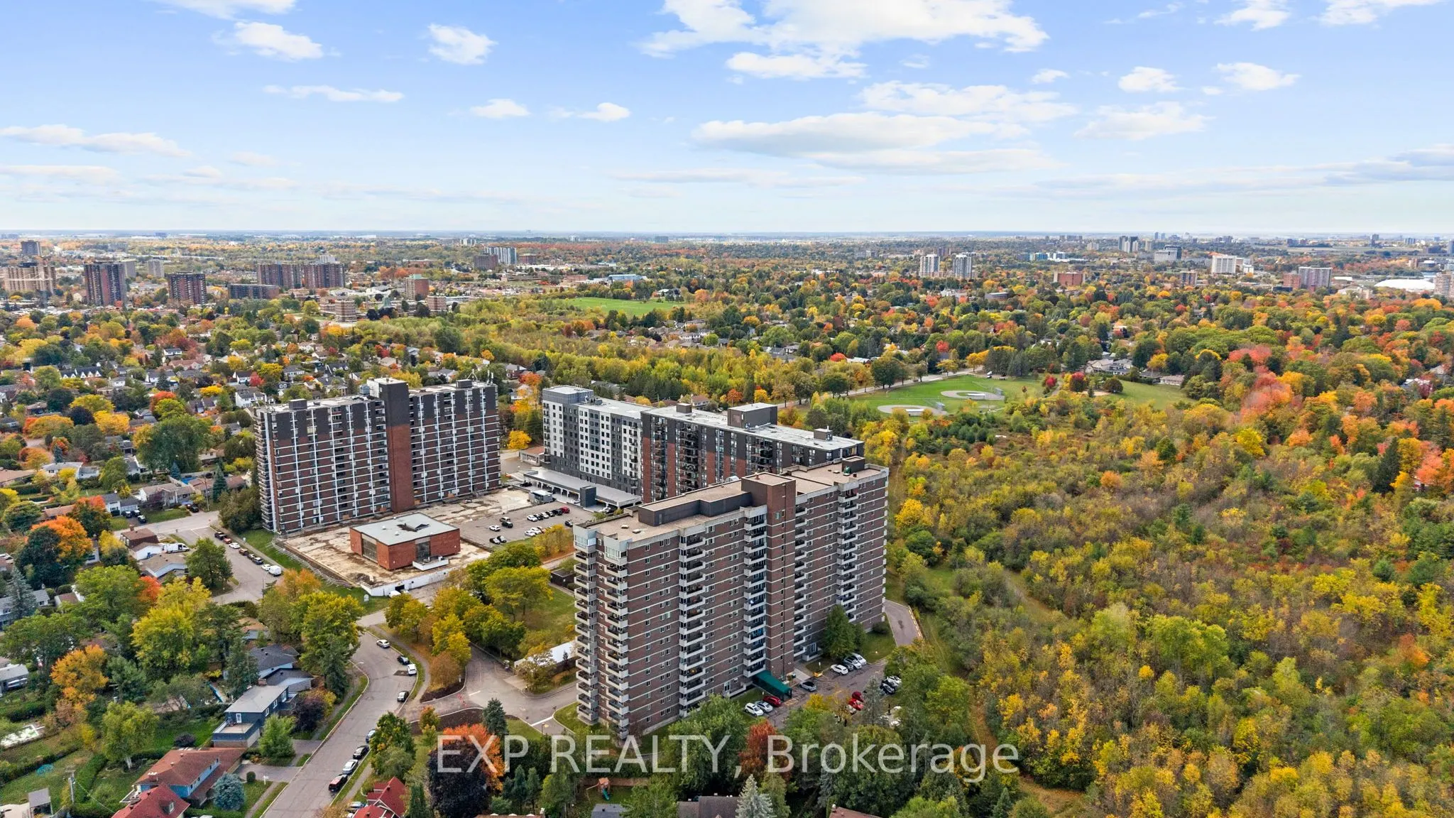 1705 Playfair Drive, #903