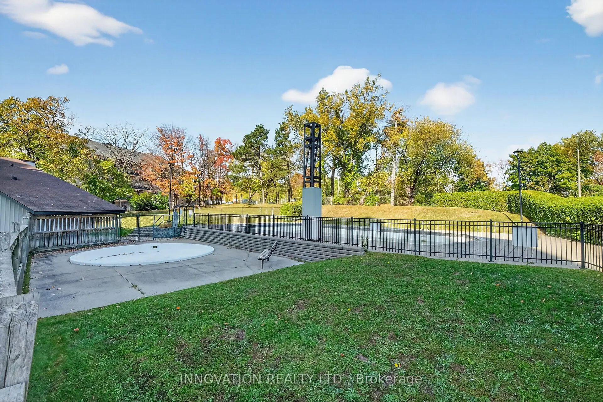 915 Elmsmere Road, #1015