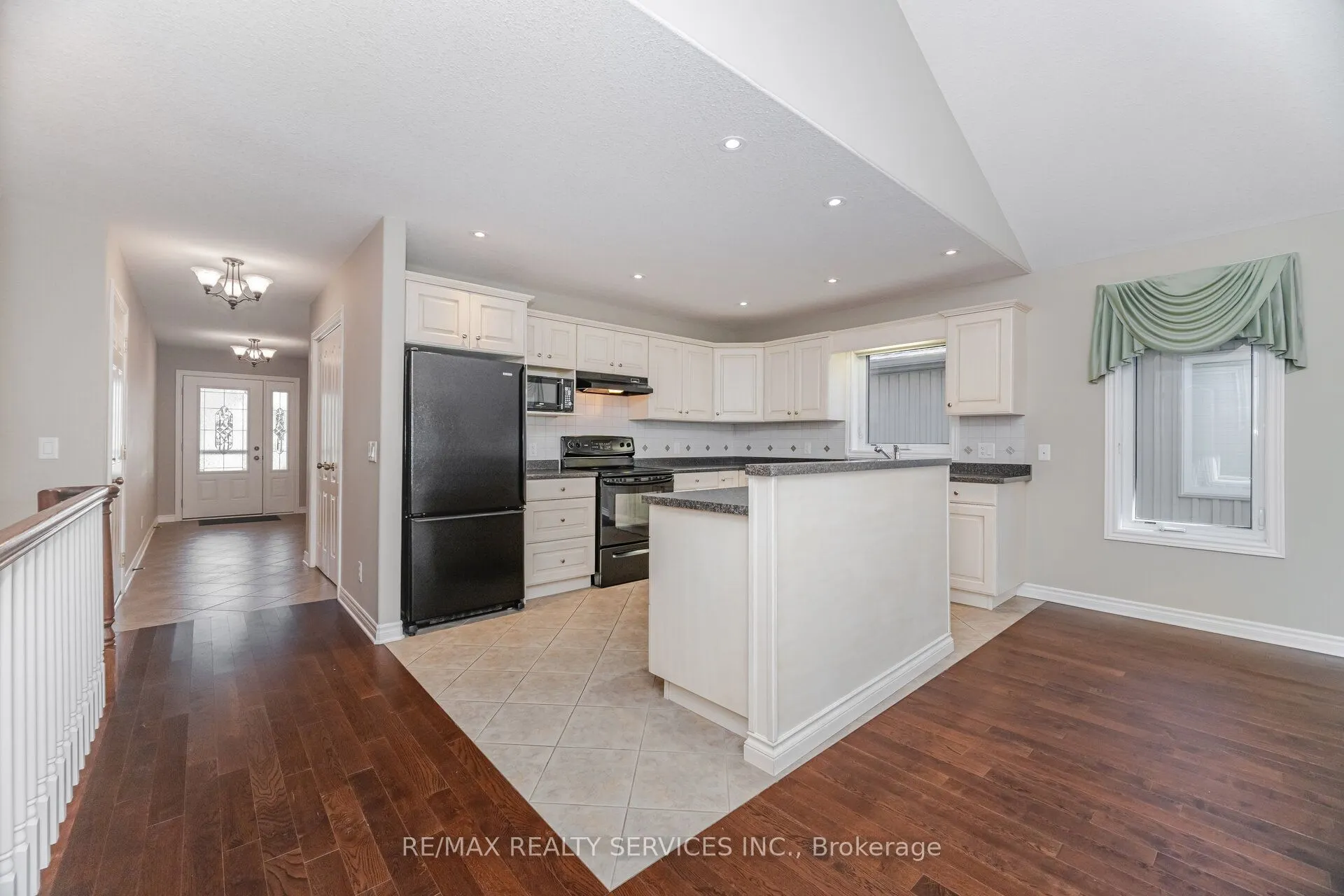 43 Rose Glen Crescent, #20