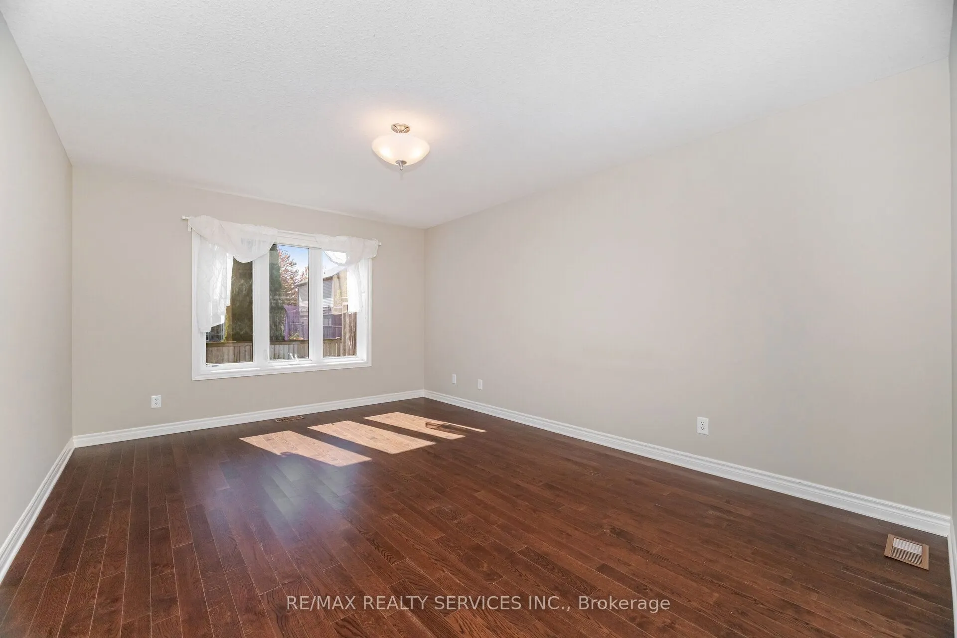 43 Rose Glen Crescent, #20