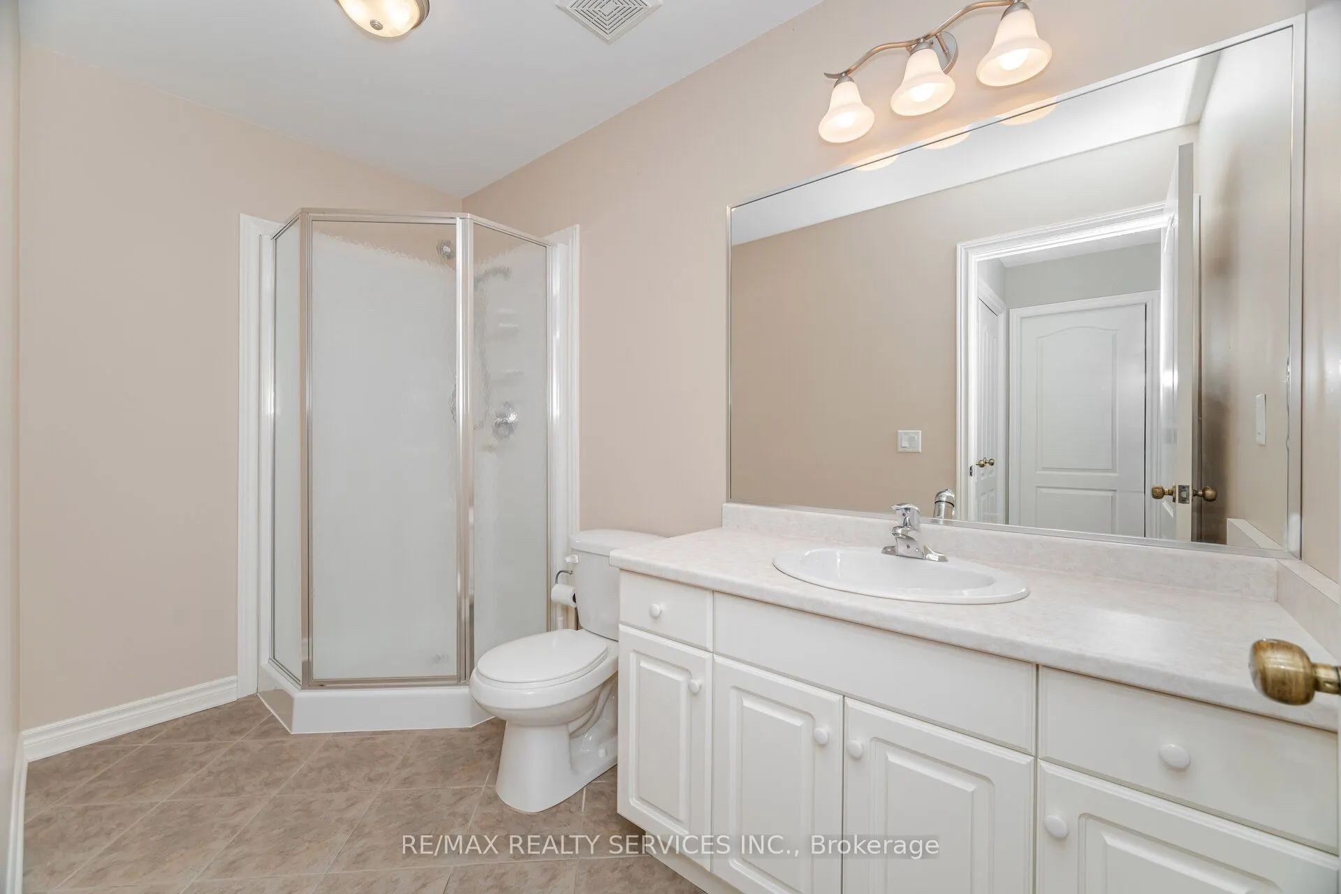 43 Rose Glen Crescent, #20