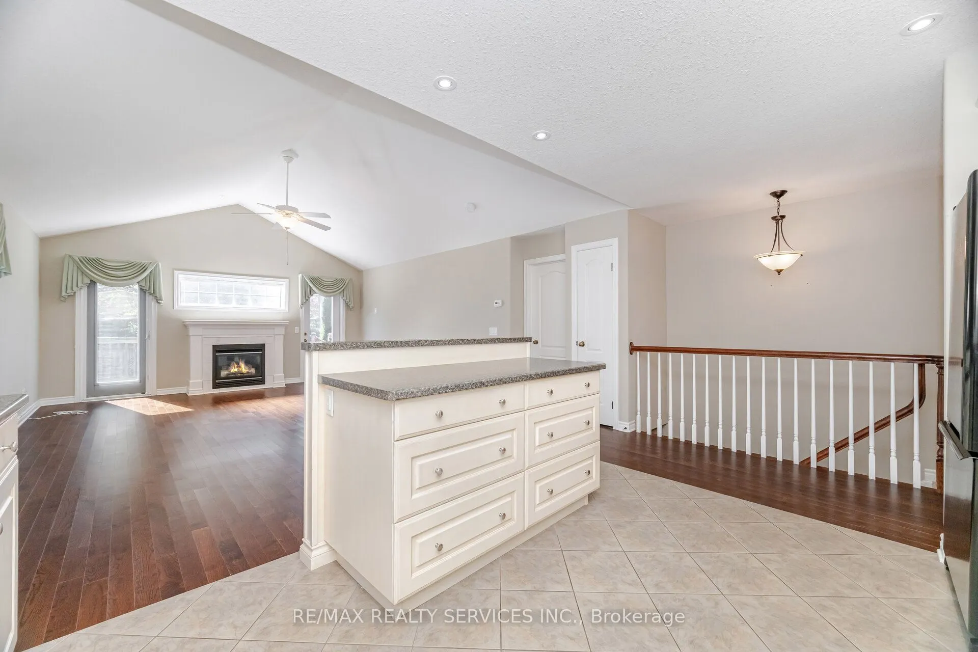 43 Rose Glen Crescent, #20