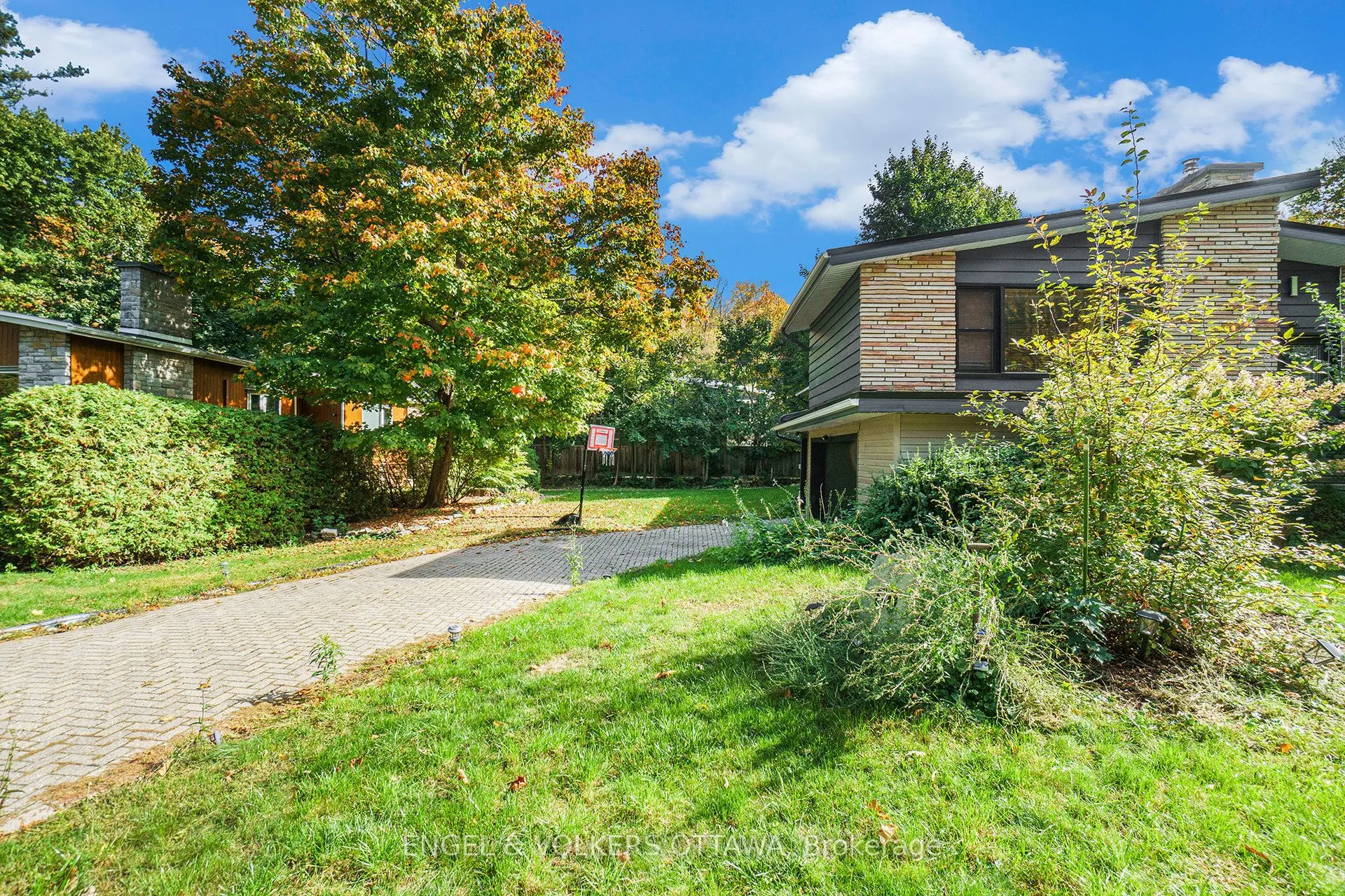 60 Juliana Road