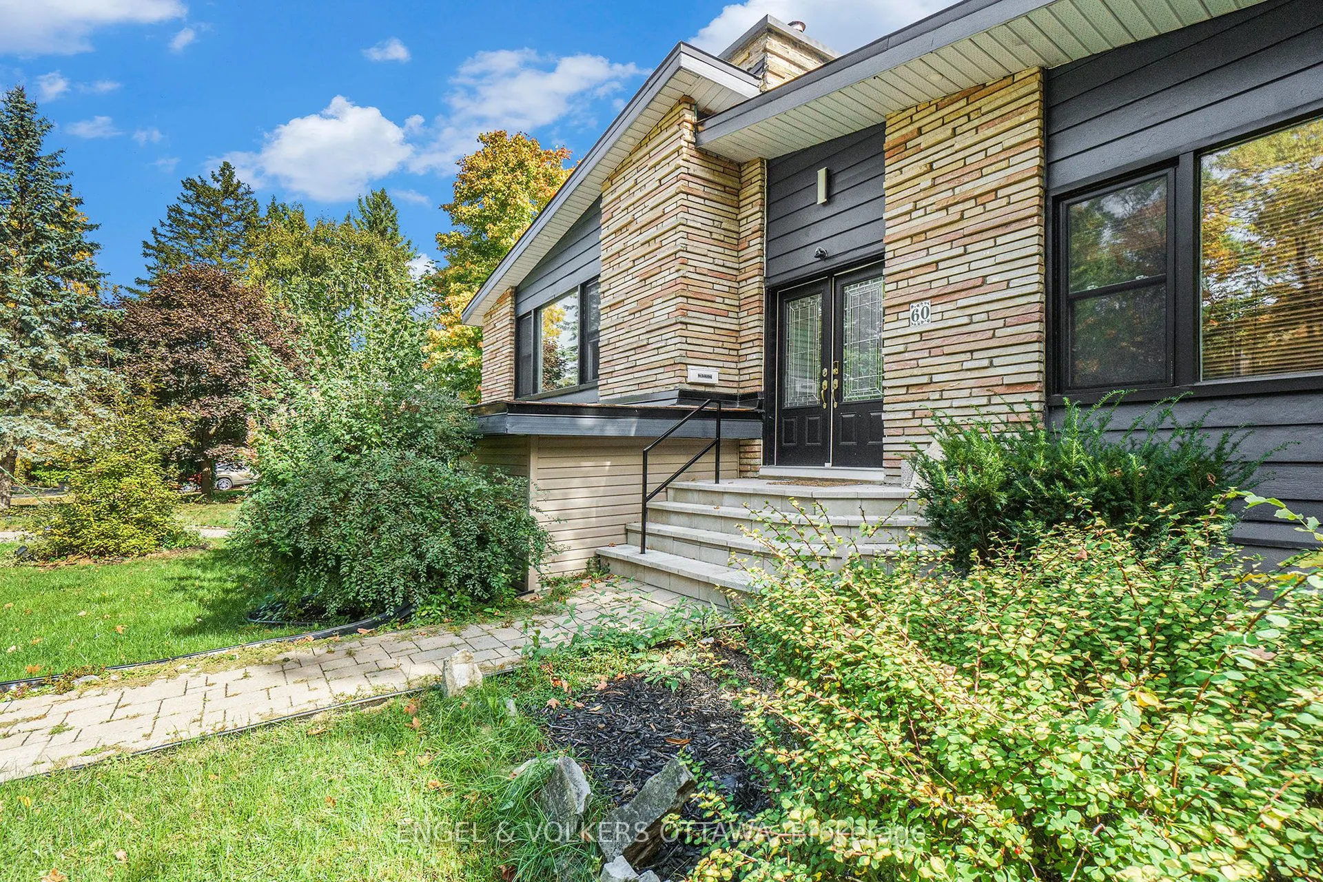 60 Juliana Road