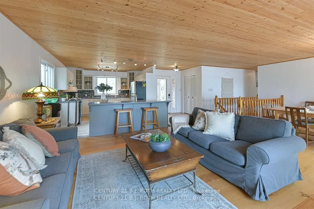 71 Campbell Beach Road