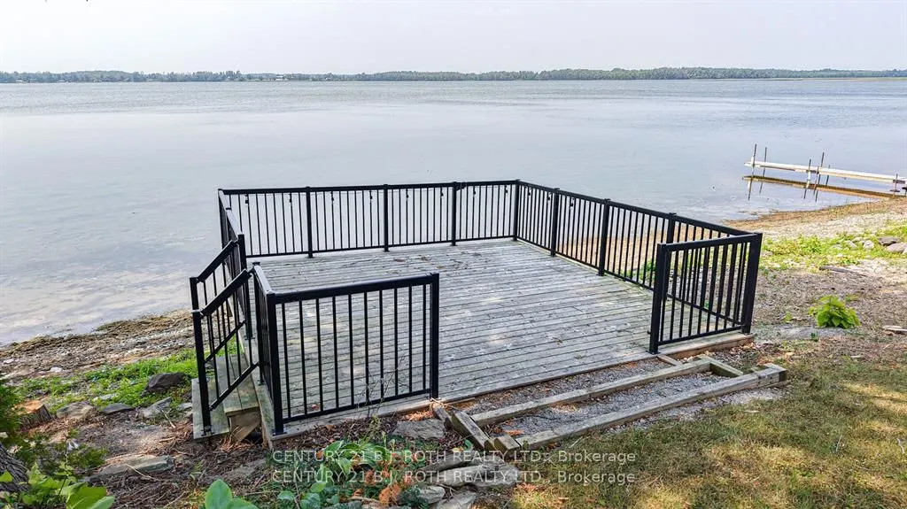 71 Campbell Beach Road