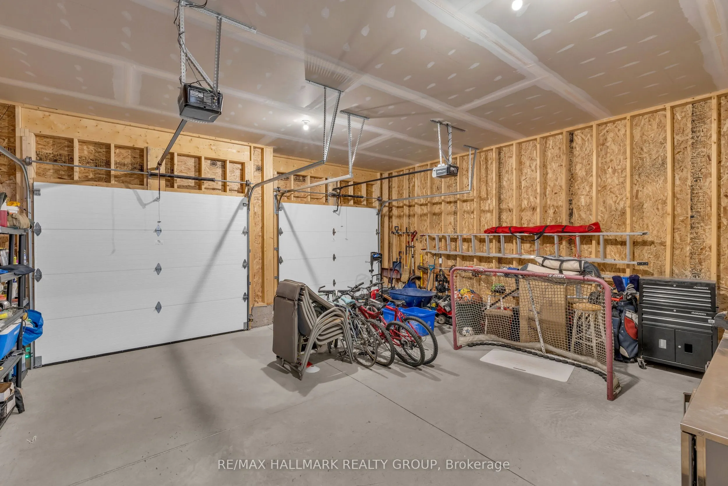 1077 SHEARER Drive