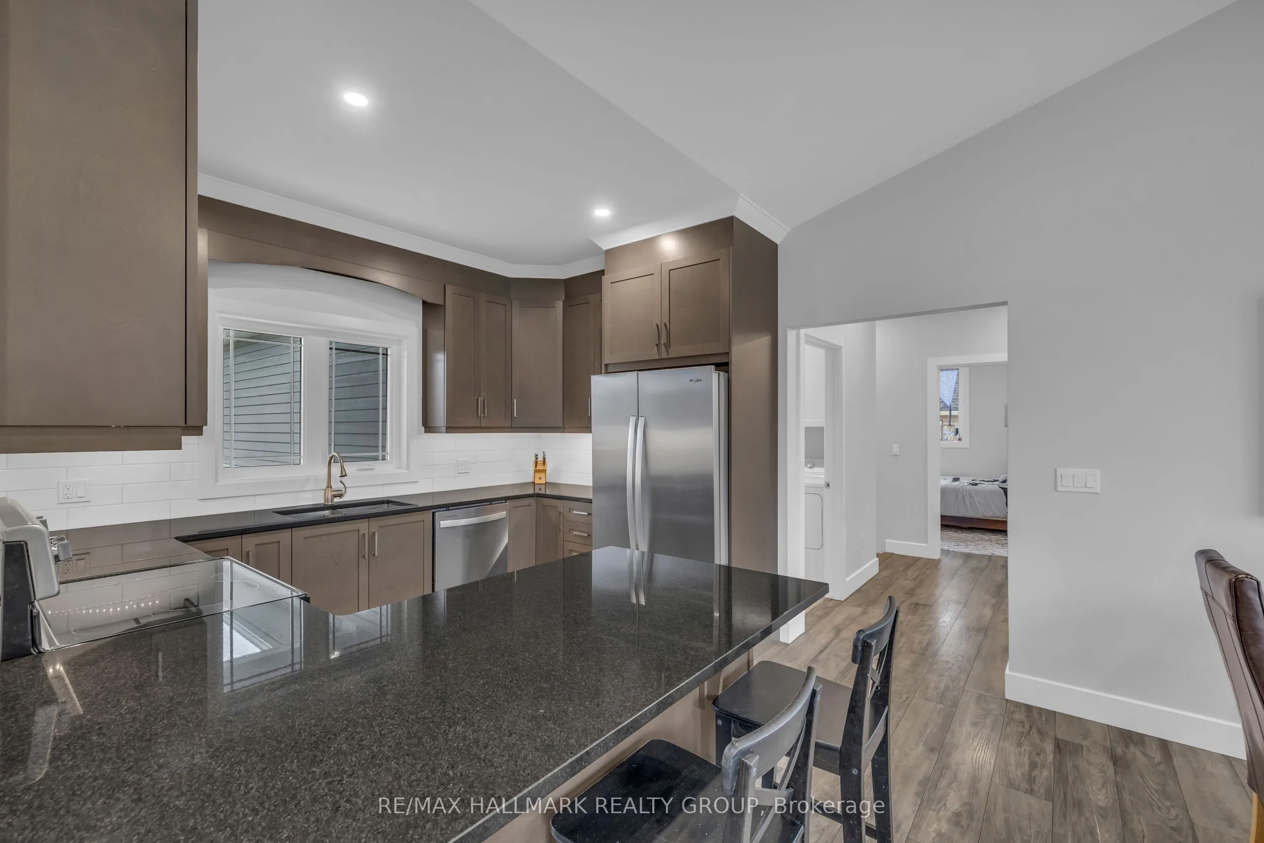 1077 SHEARER Drive