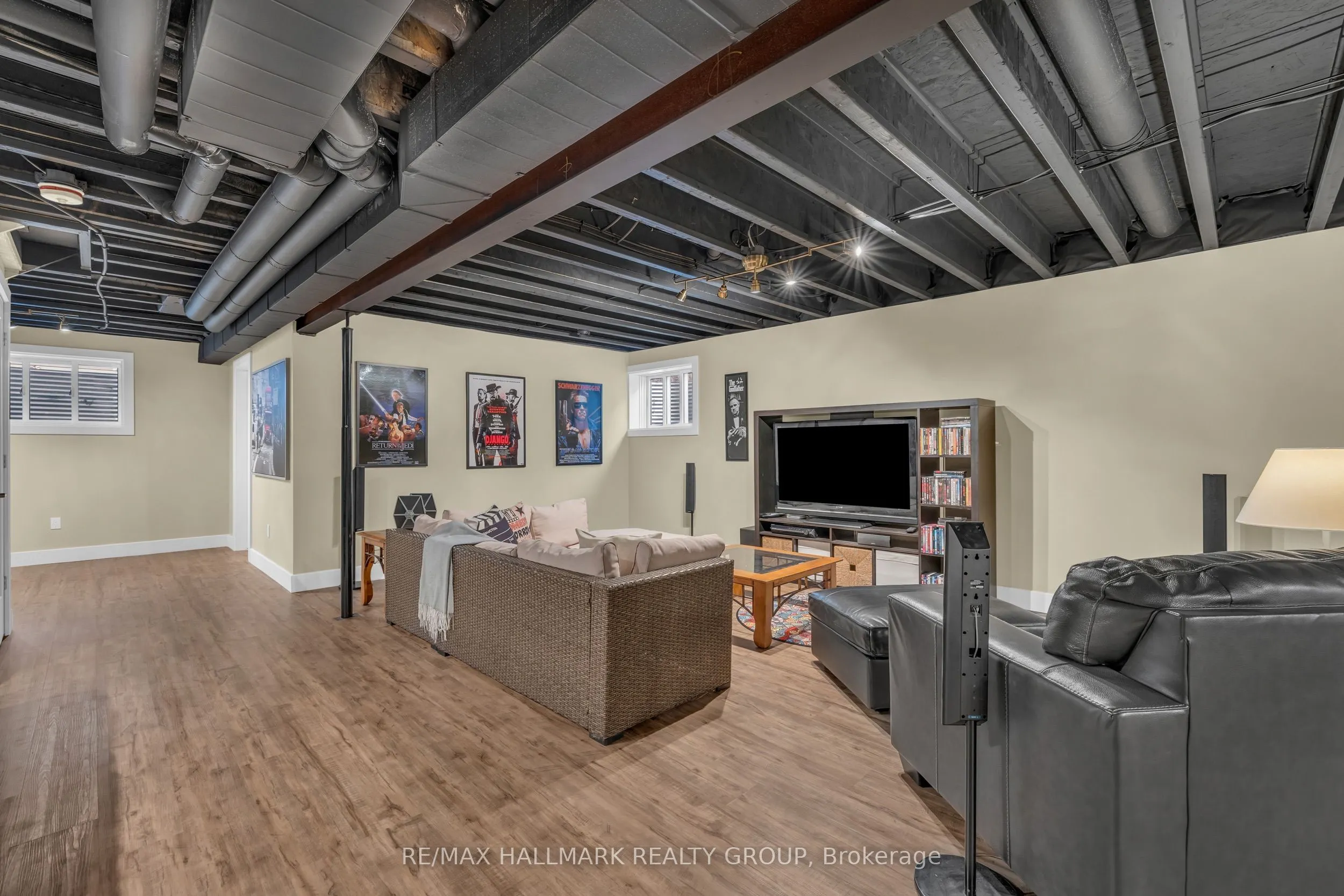 1077 SHEARER Drive