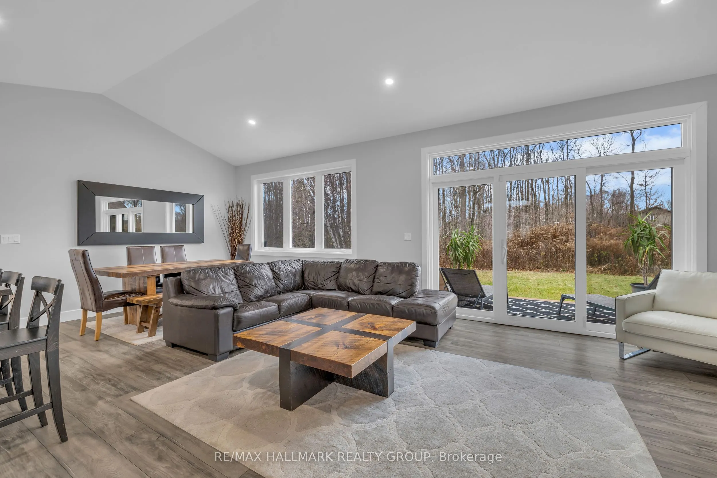 1077 SHEARER Drive