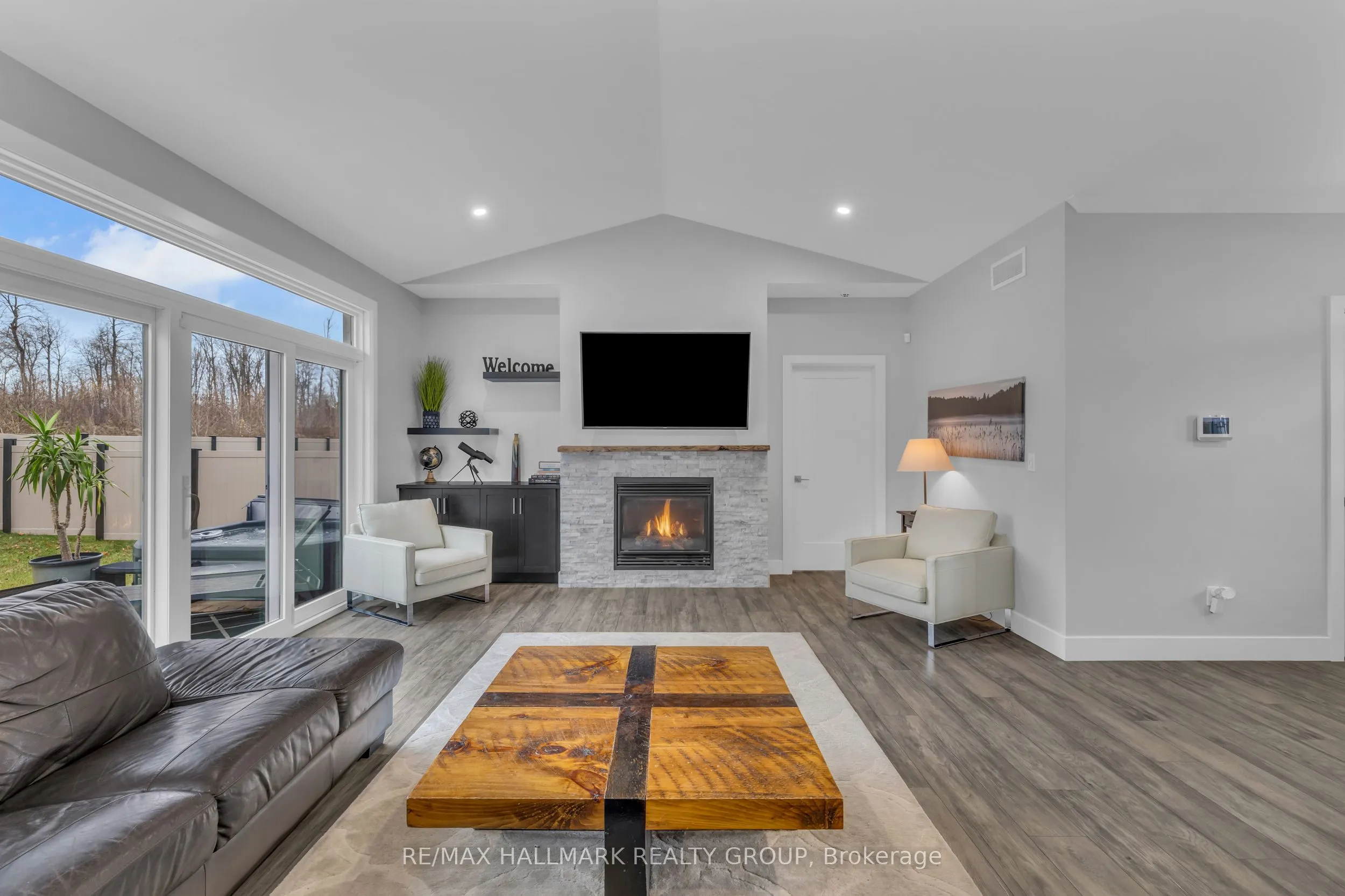 1077 SHEARER Drive
