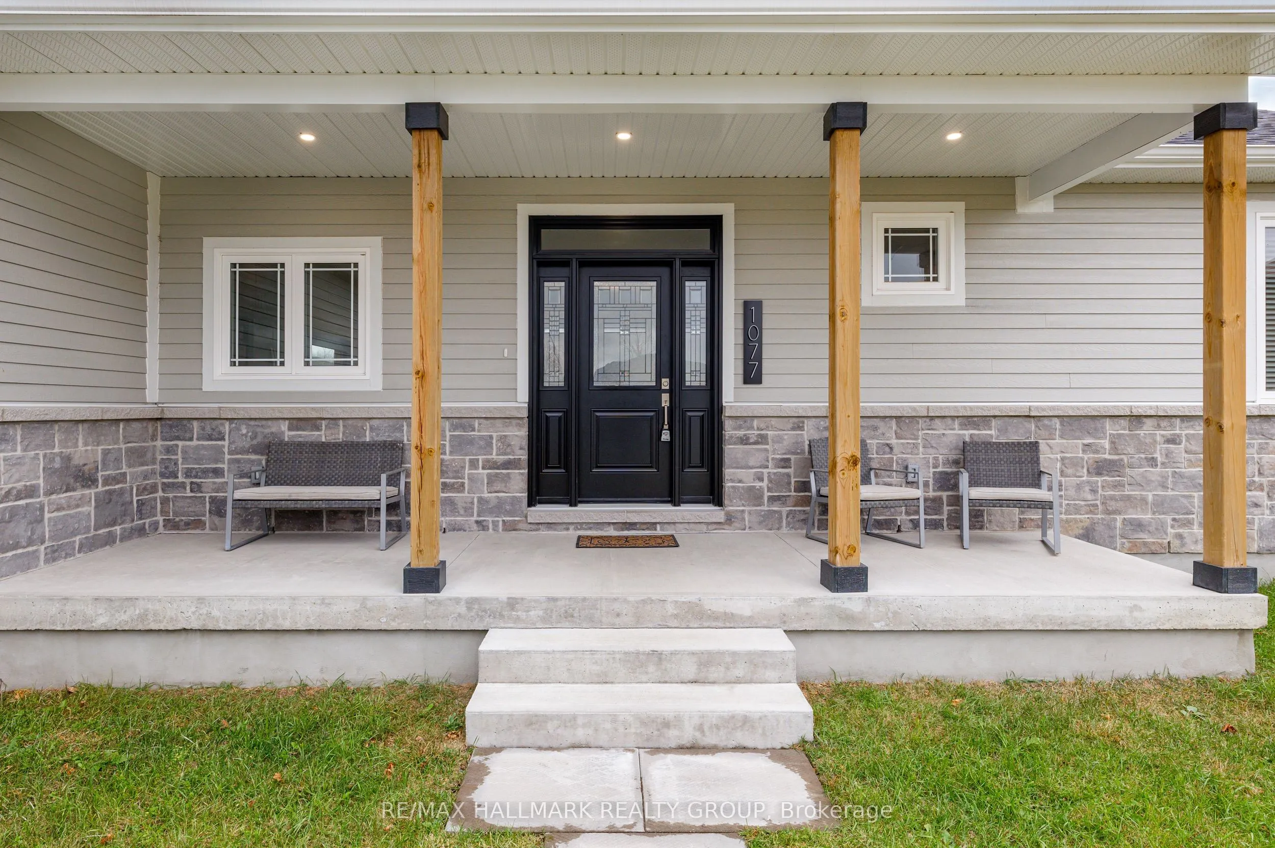 1077 SHEARER Drive