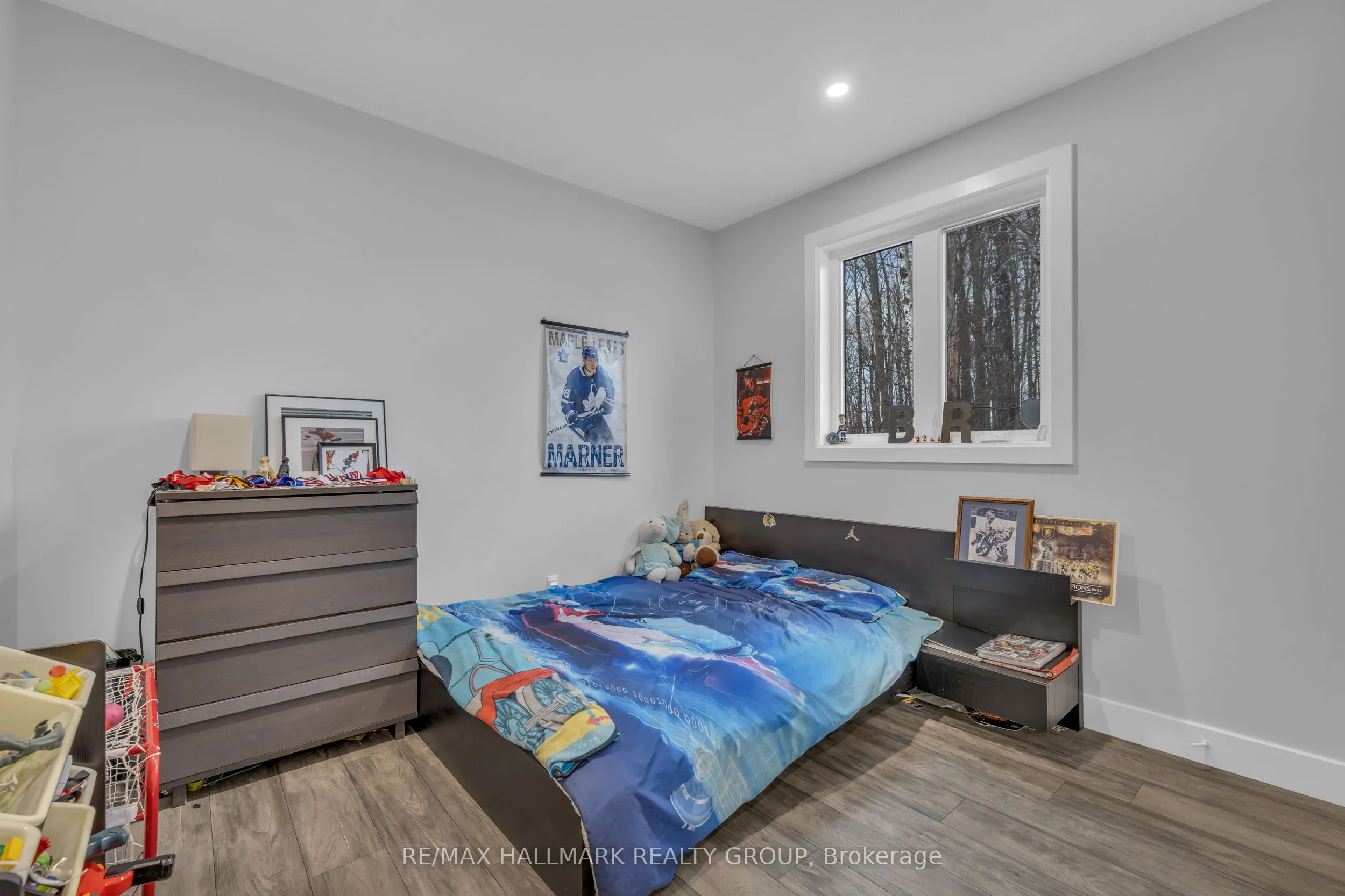 1077 SHEARER Drive