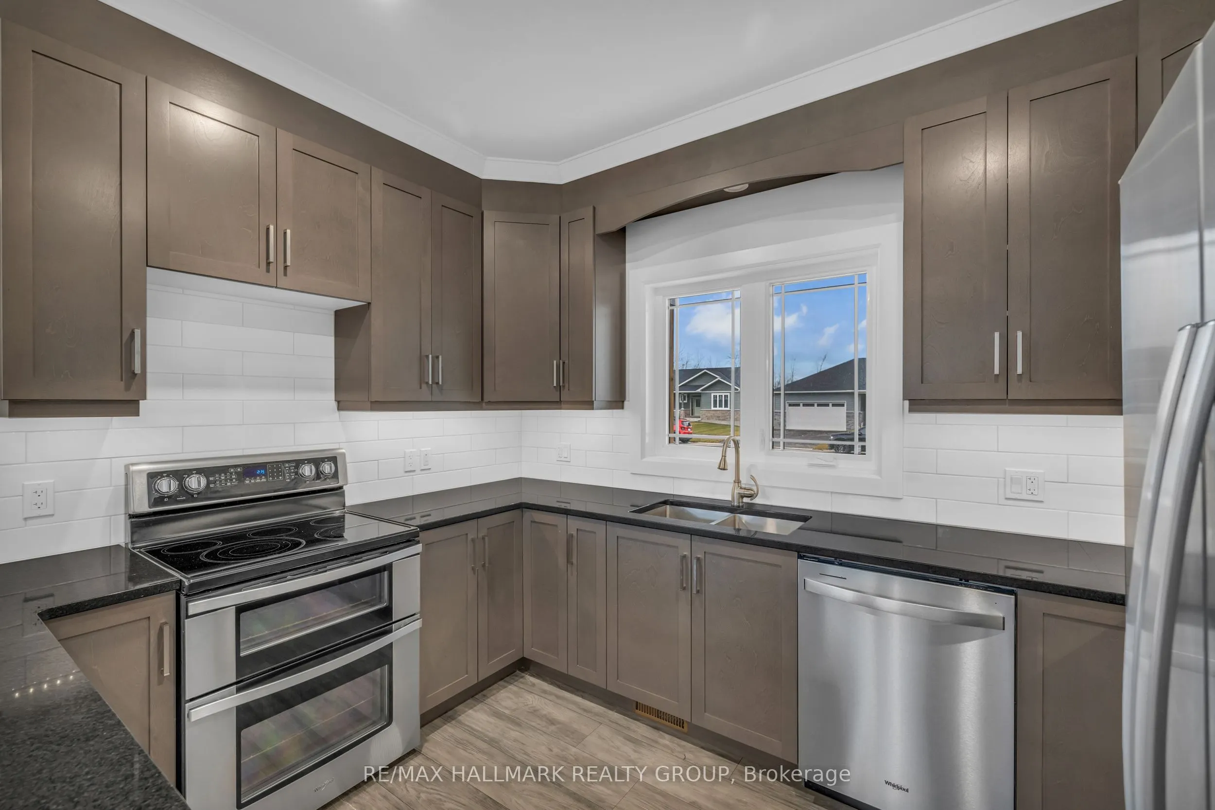 1077 SHEARER Drive