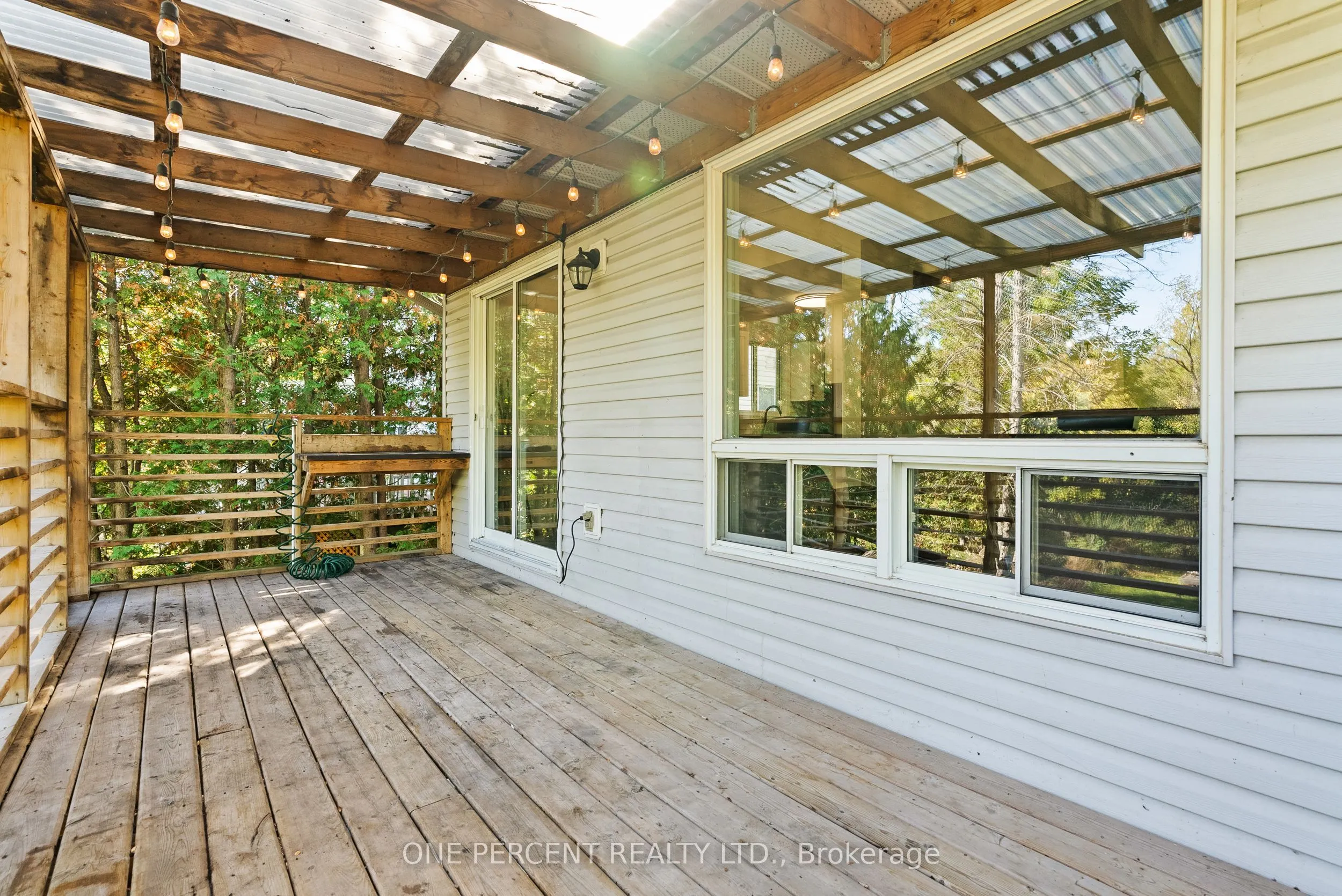 11 Bowen Crescent