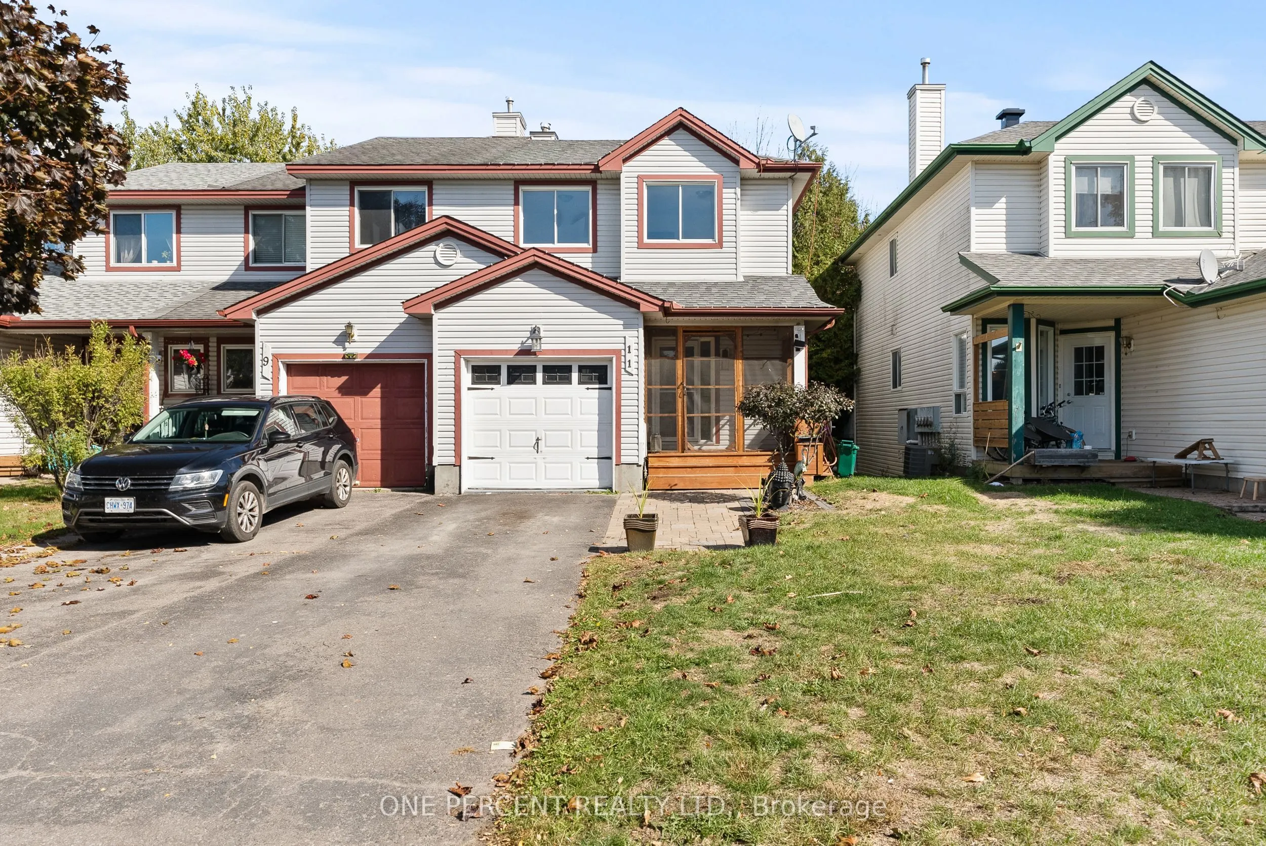 11 Bowen Crescent