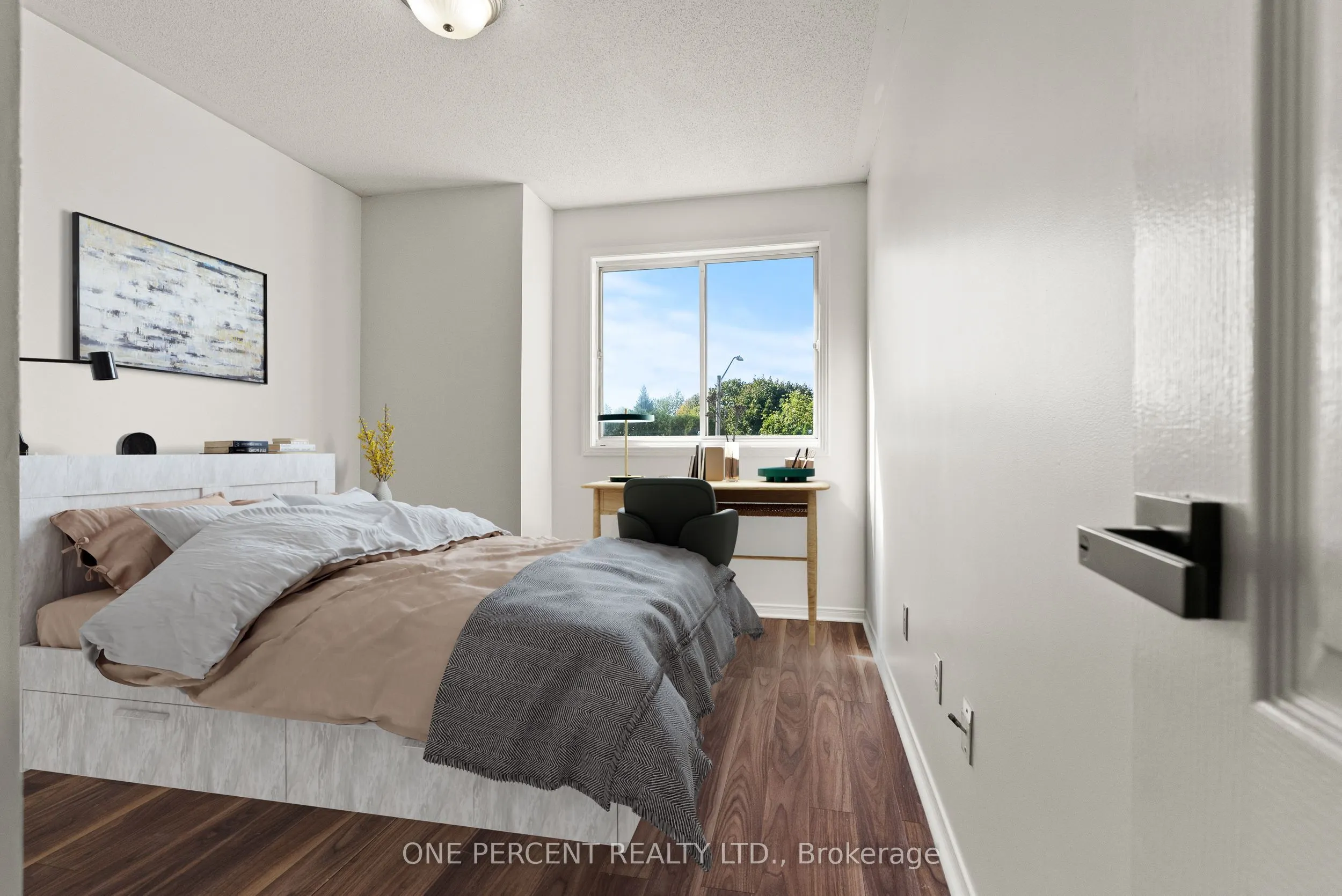 11 Bowen Crescent