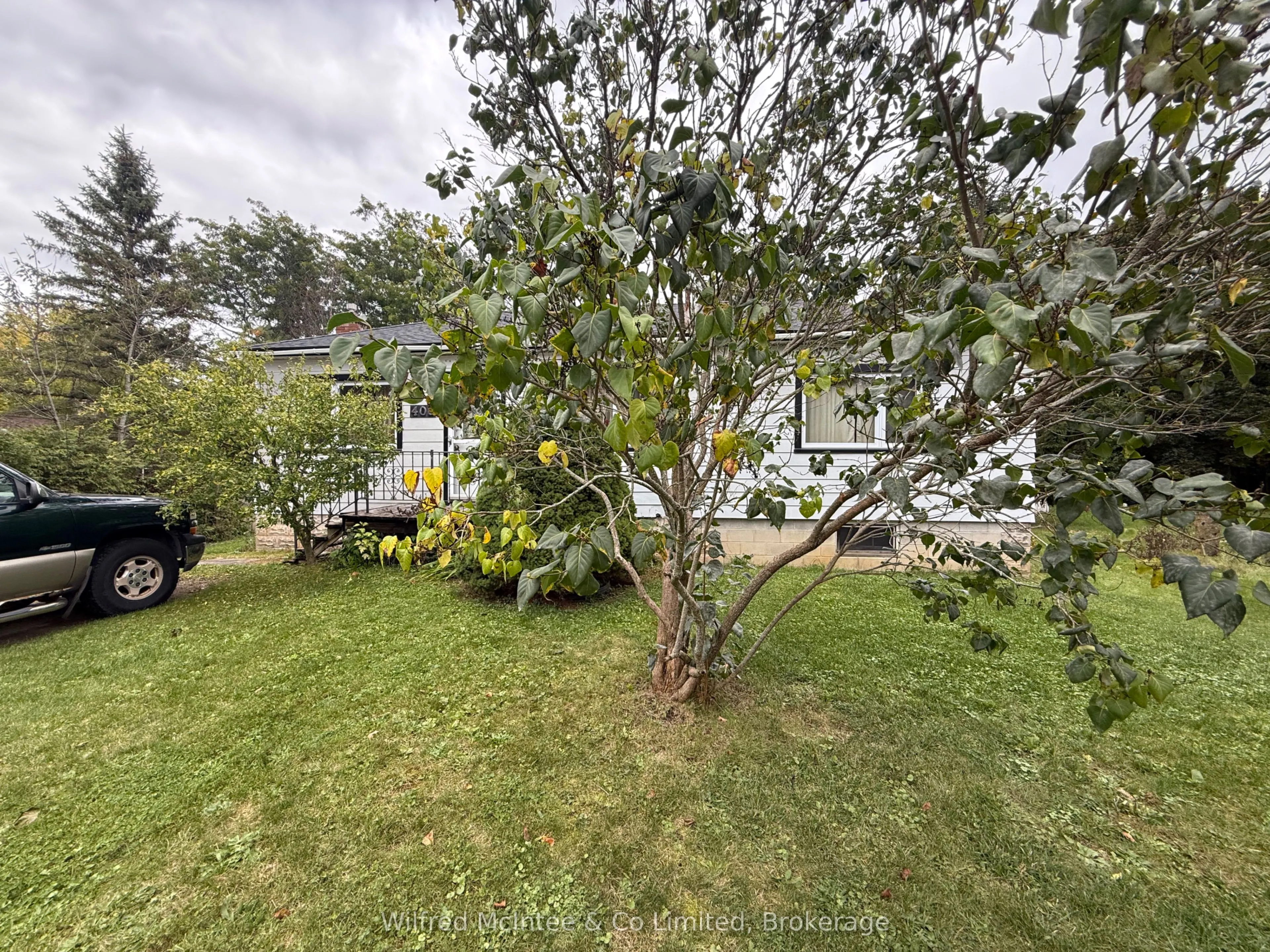 408 Mary Street