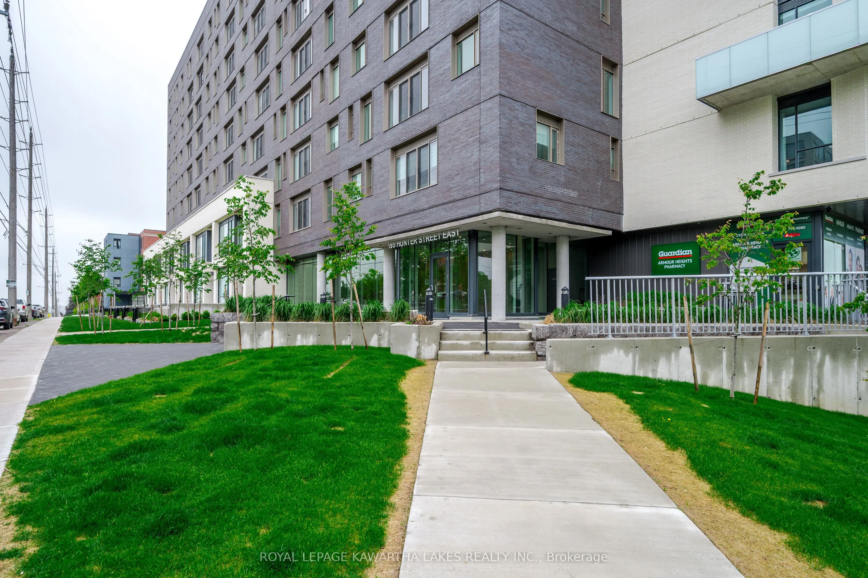 195 HUNTER Street E, #404