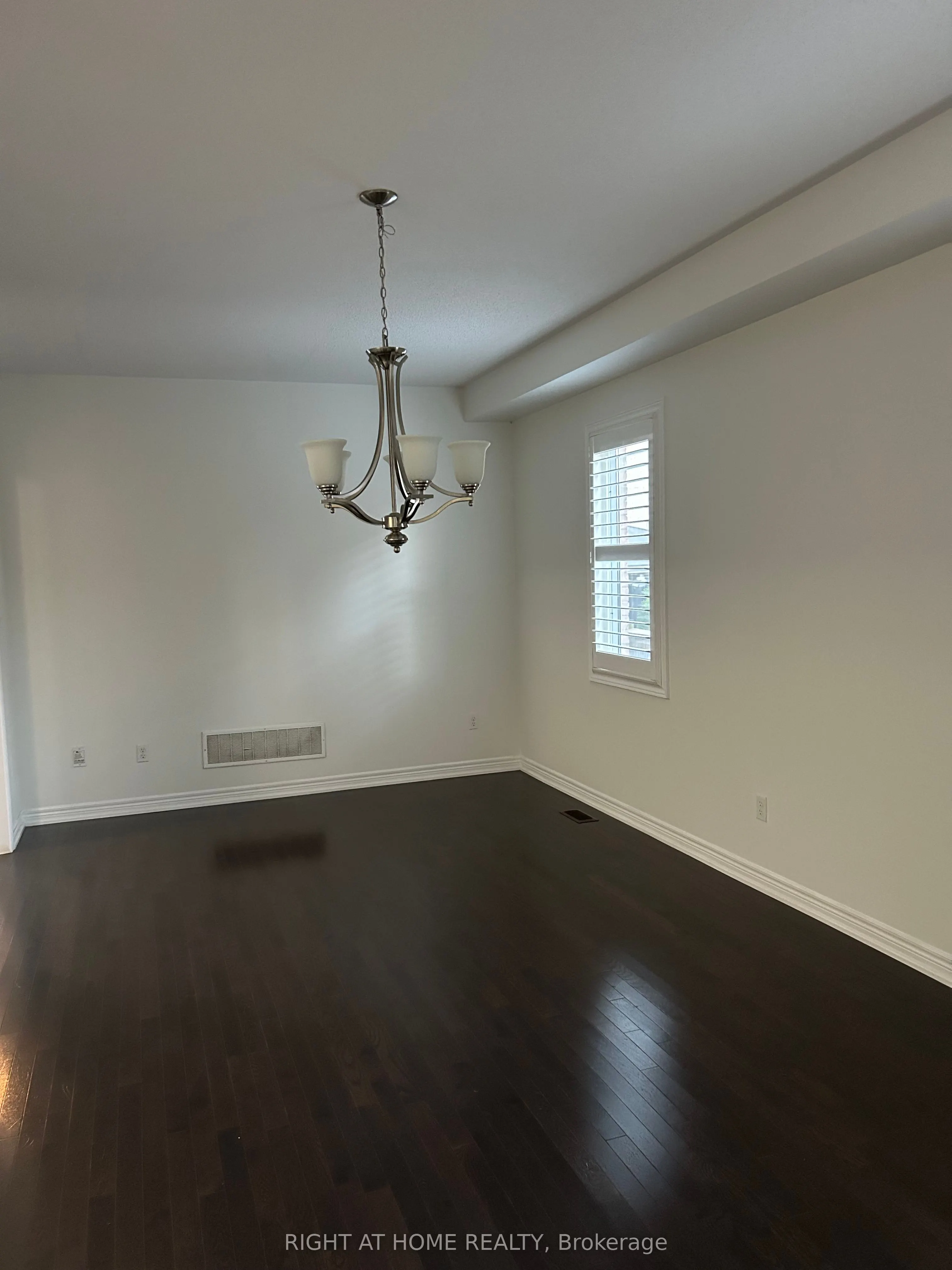 132 Mcknight Avenue