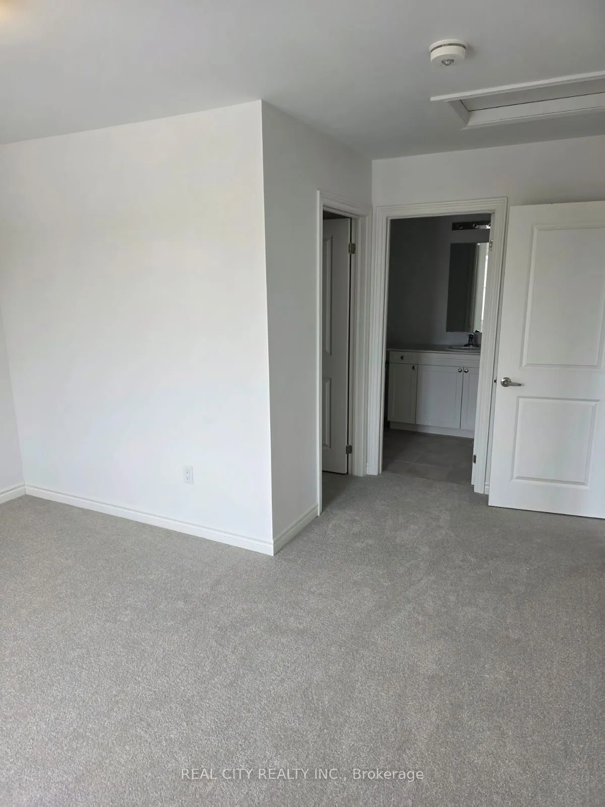 18 Bradden Crescent
