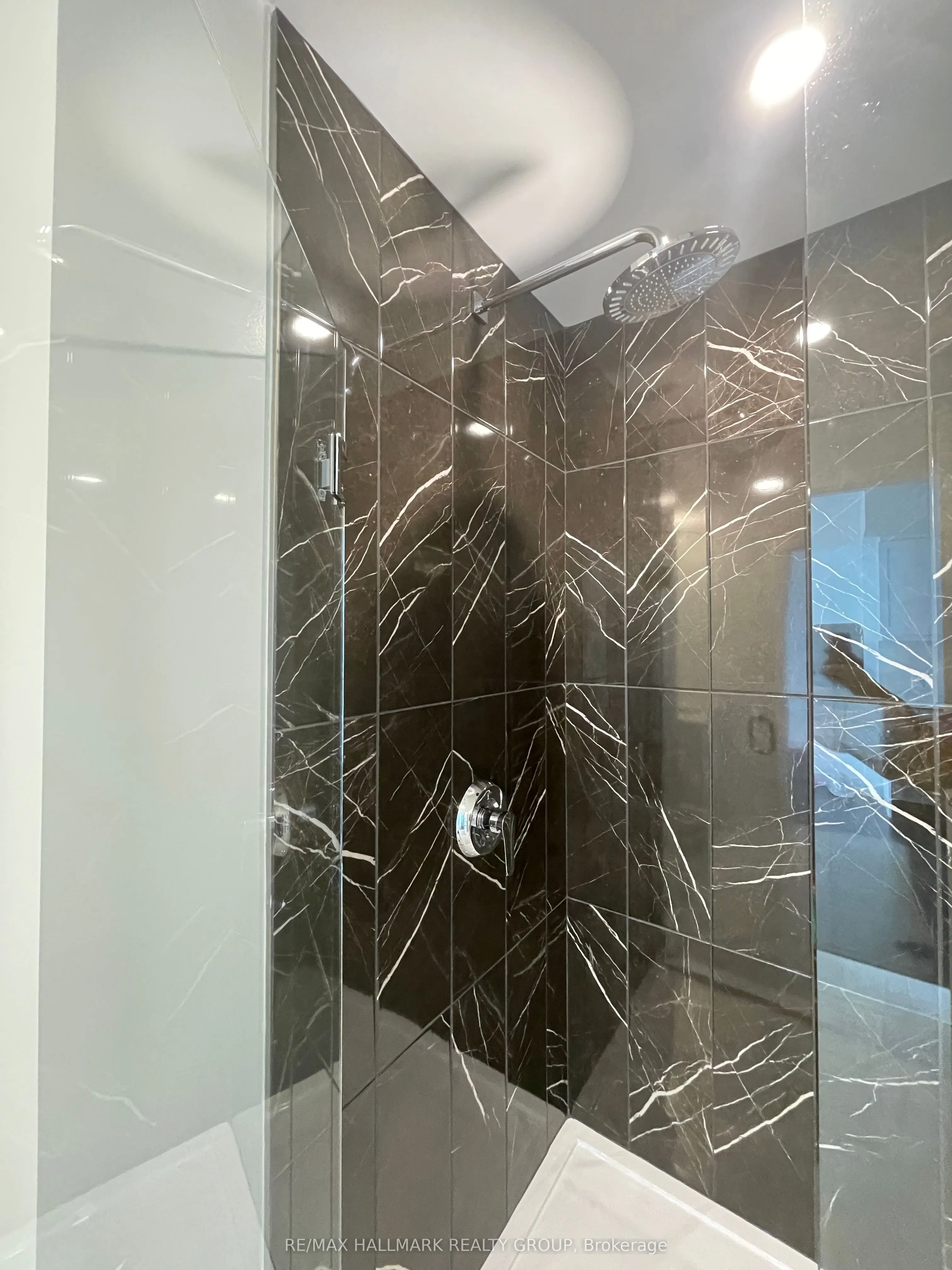 340 QUEEN Street, #1310