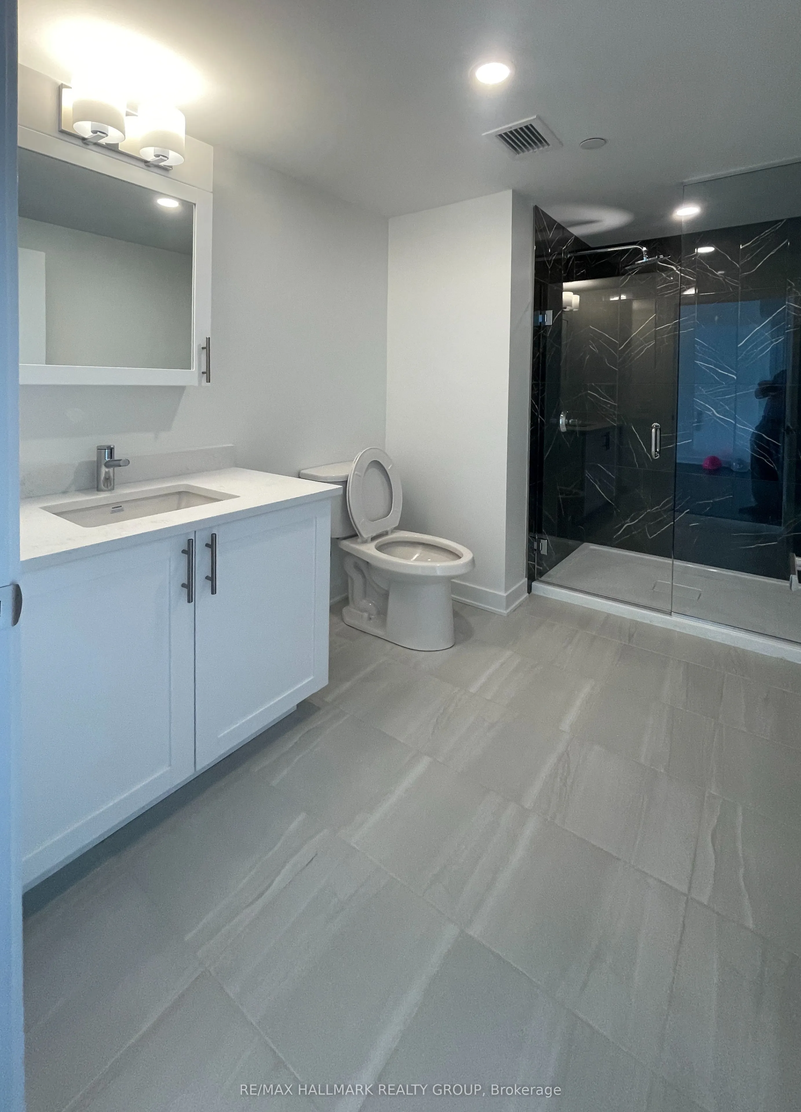 340 QUEEN Street, #1310