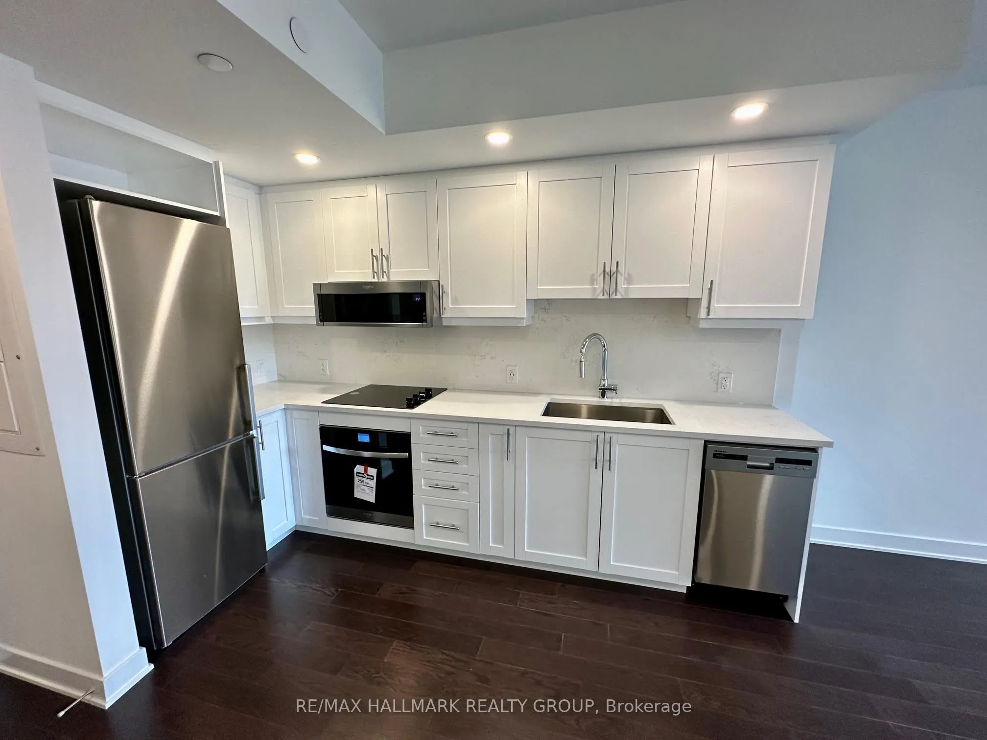 340 QUEEN Street, #1310