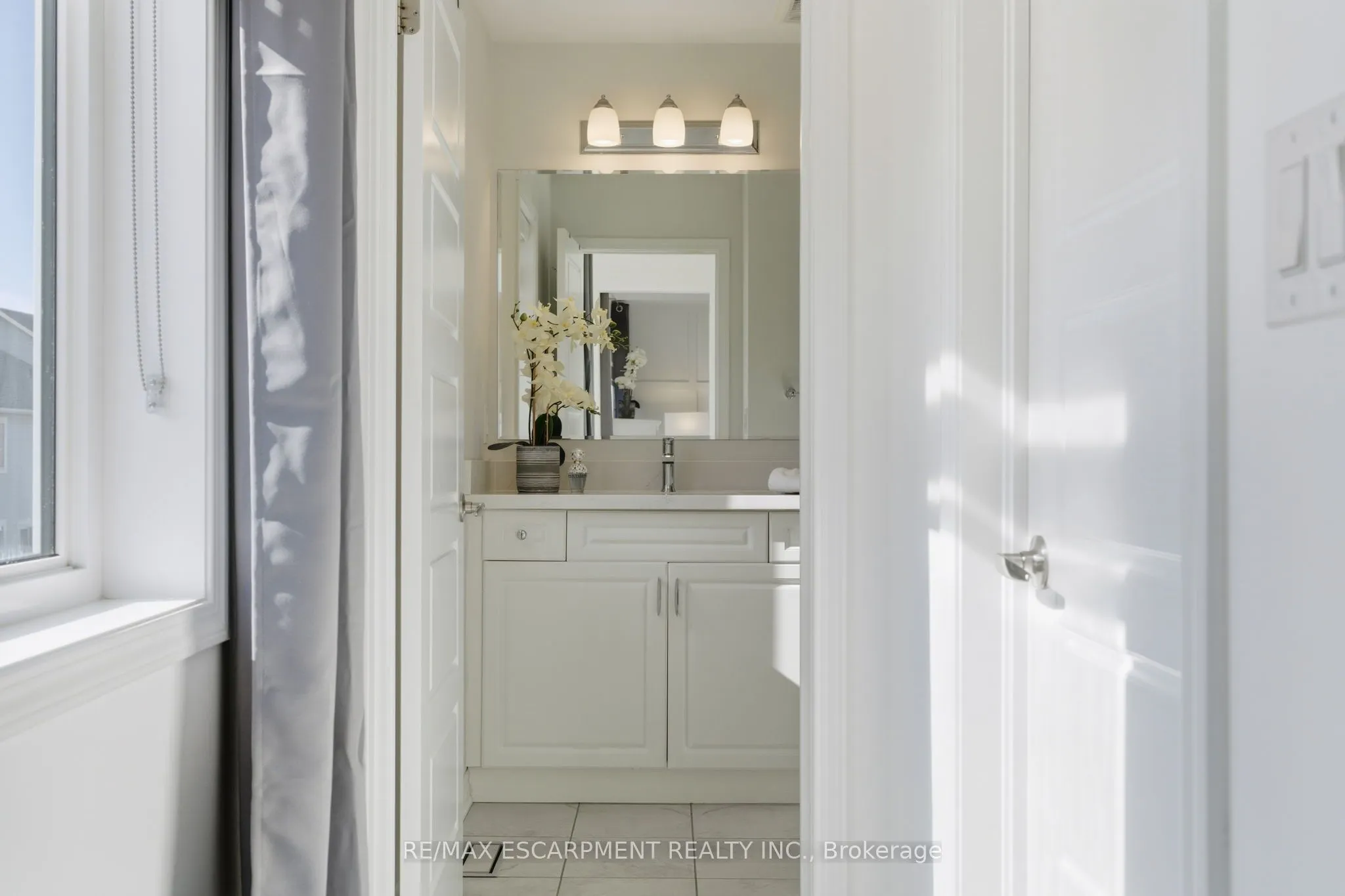 15 Bastia Street E