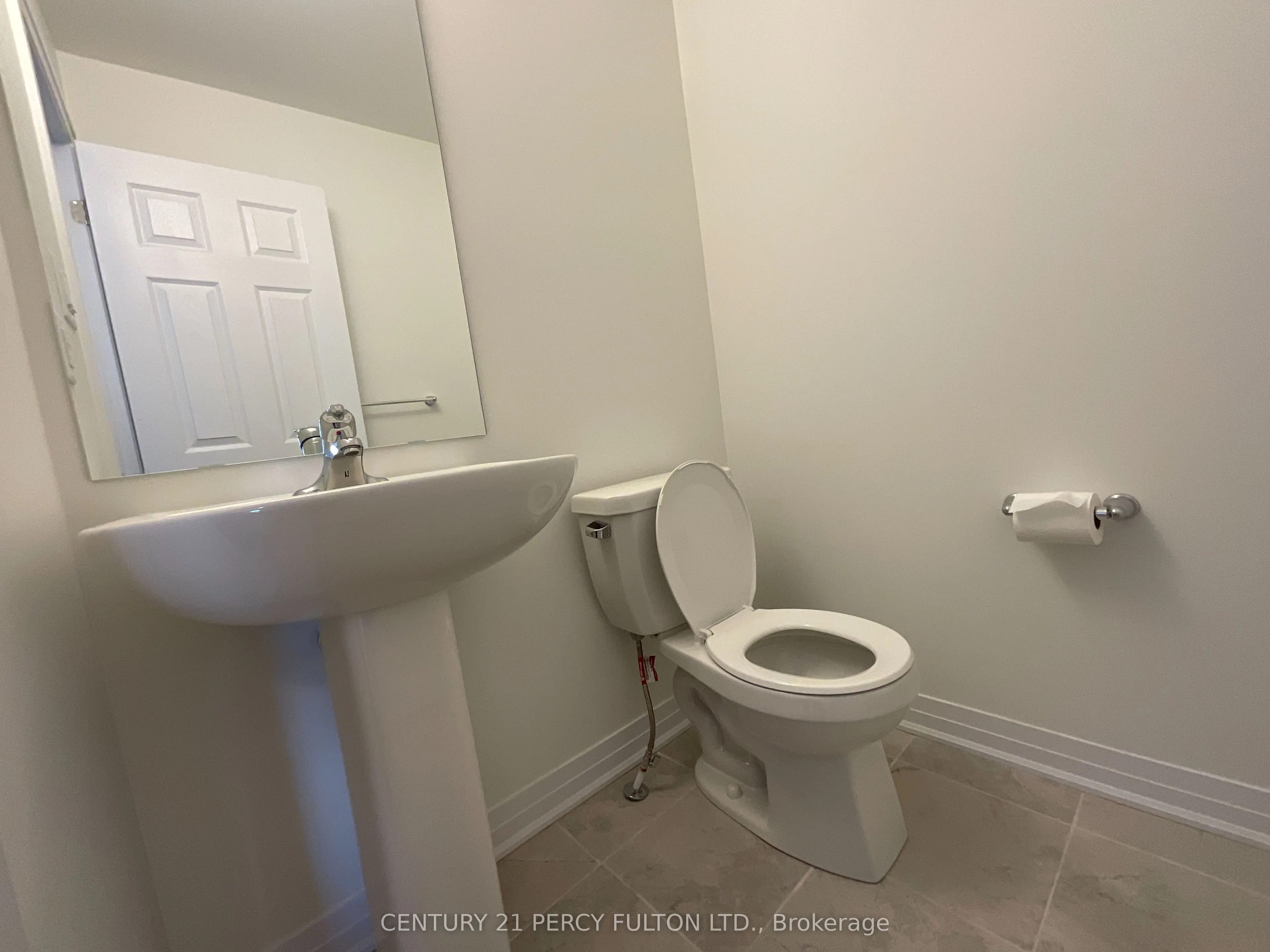 242 Port Crescent