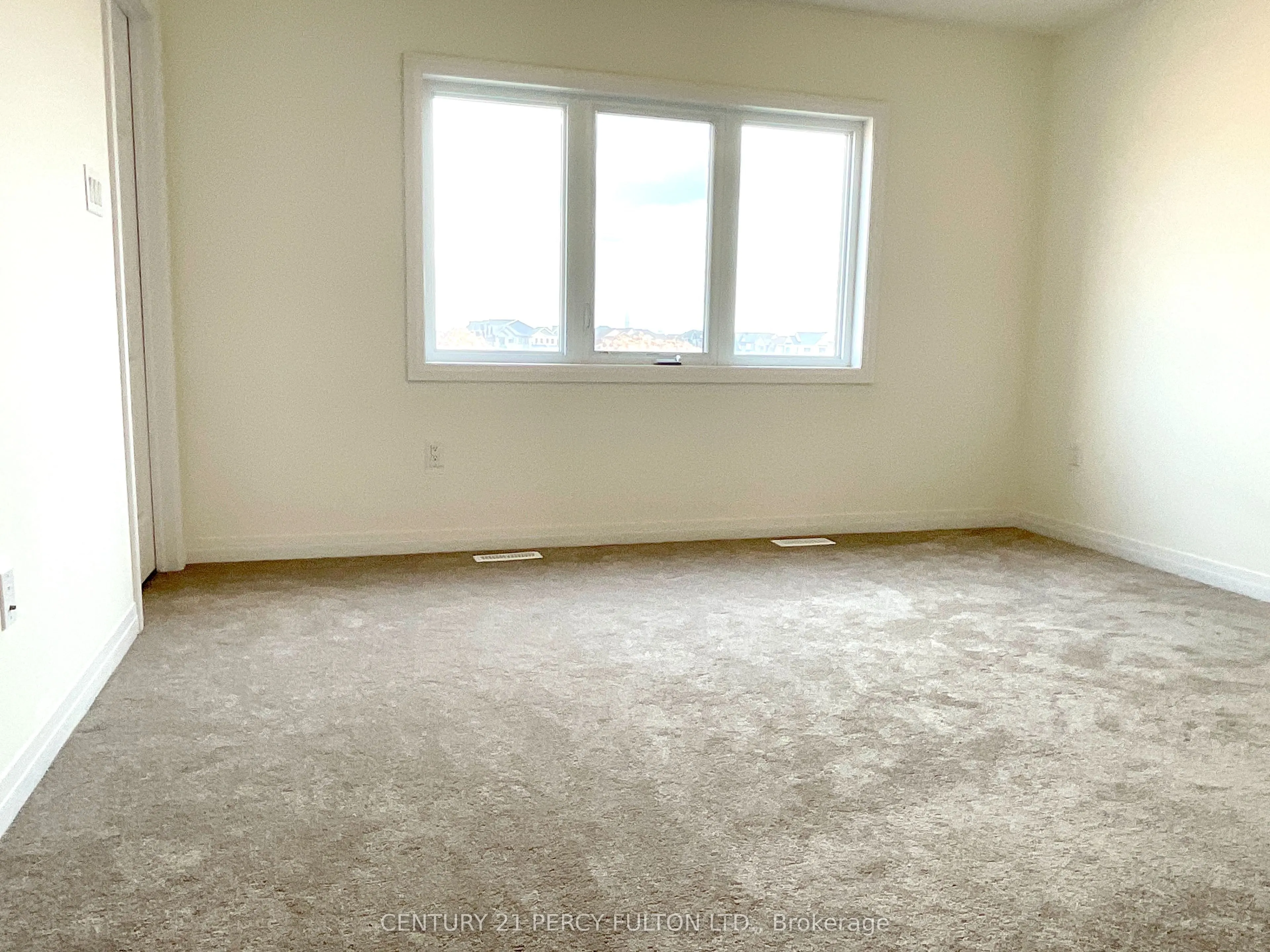 242 Port Crescent