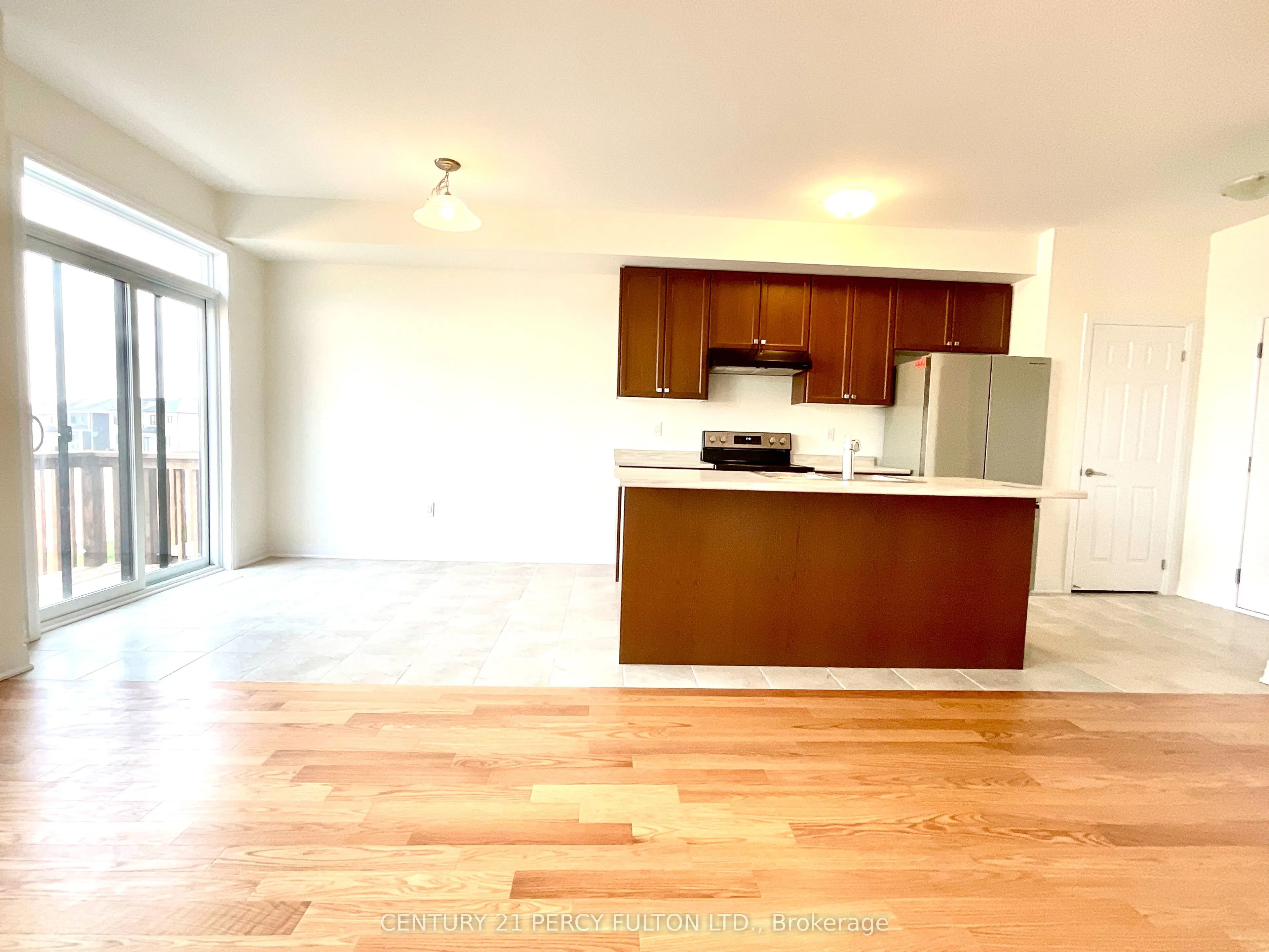 242 Port Crescent